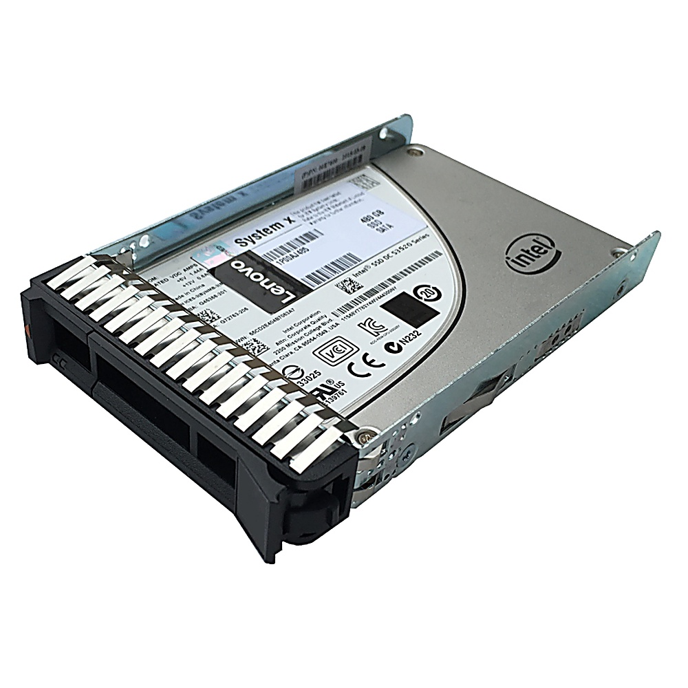 Srebrny komponent komputera z czarnym złączem i etykietą 'Lenovo'.