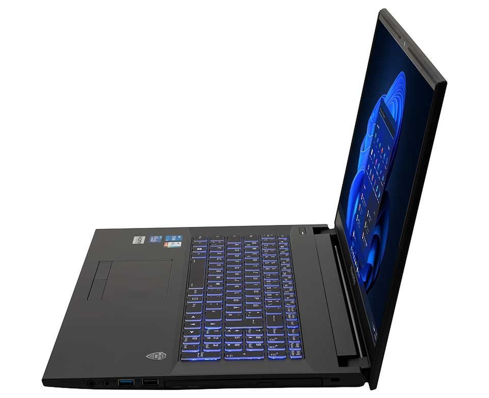 Czarny laptop z interfejsem Windows 11. Niebieska podświetlana klawiatura, widok z boku.