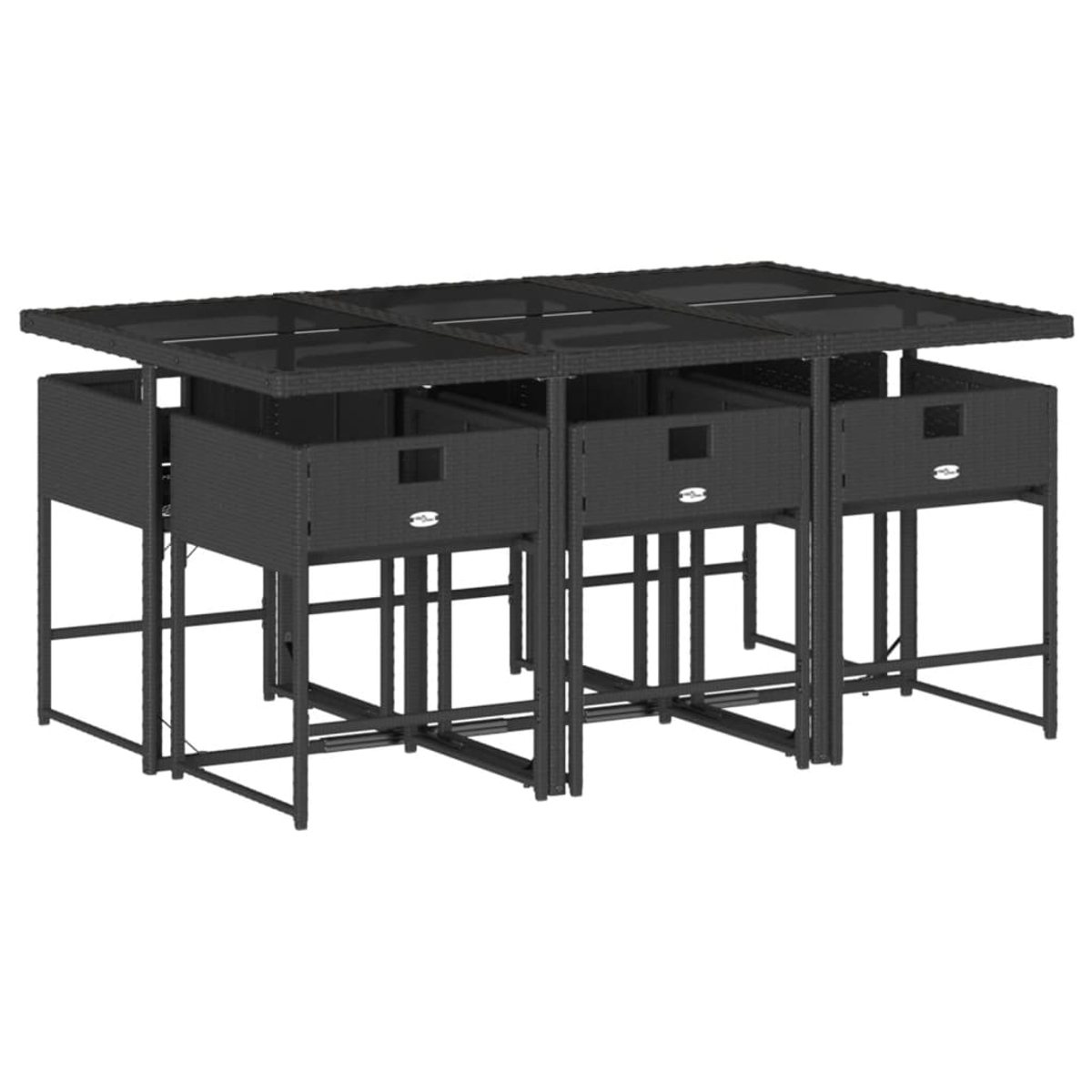Set da pranzo all'aperto con sedie nere e un tavolo. Il tavolo è nero e ha un piano in vetro.