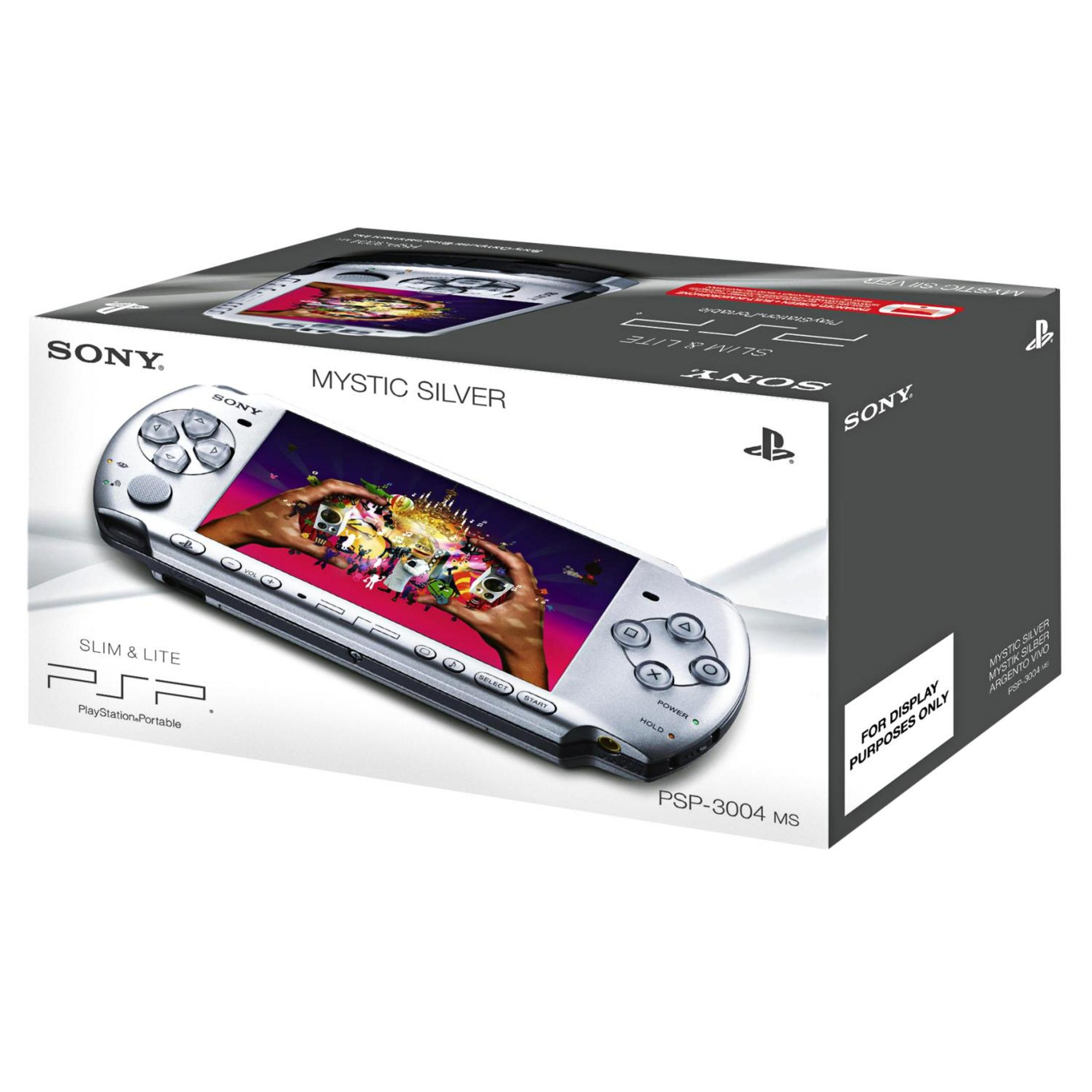 Eine PSP-Spielkonsolenbox in Silber mit einem Konsolenbild und einer Spielszene auf dem Bildschirm.