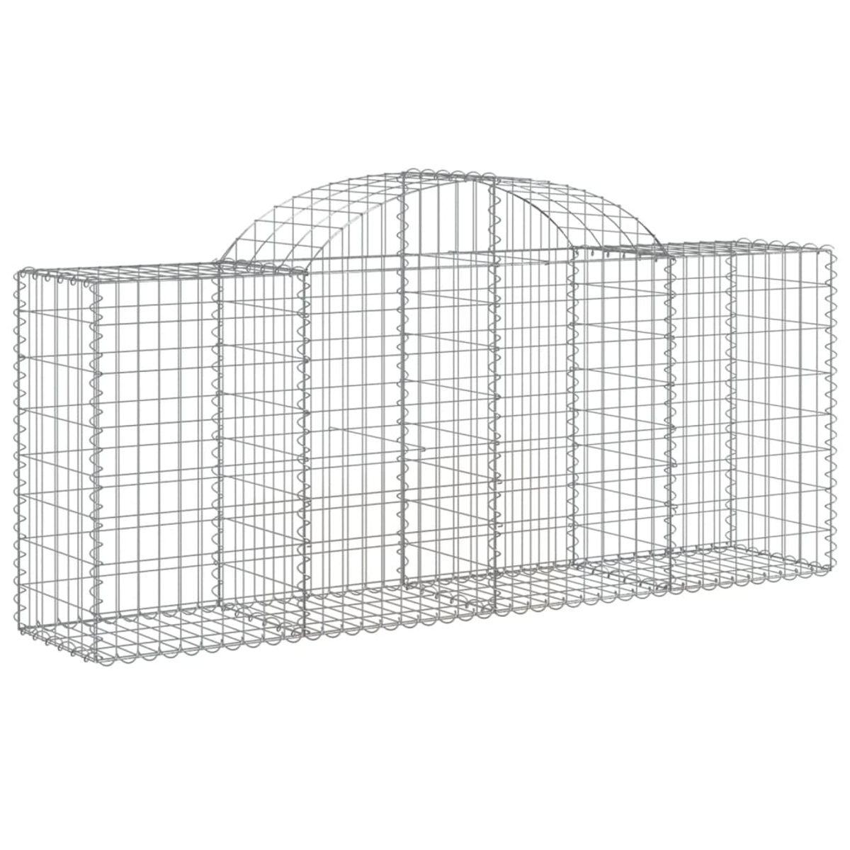 Eine Metall-Gabionenwand in rechteckiger Form. Sie besteht aus Drahtgeflecht mit einem gewölbten oberen Teil.