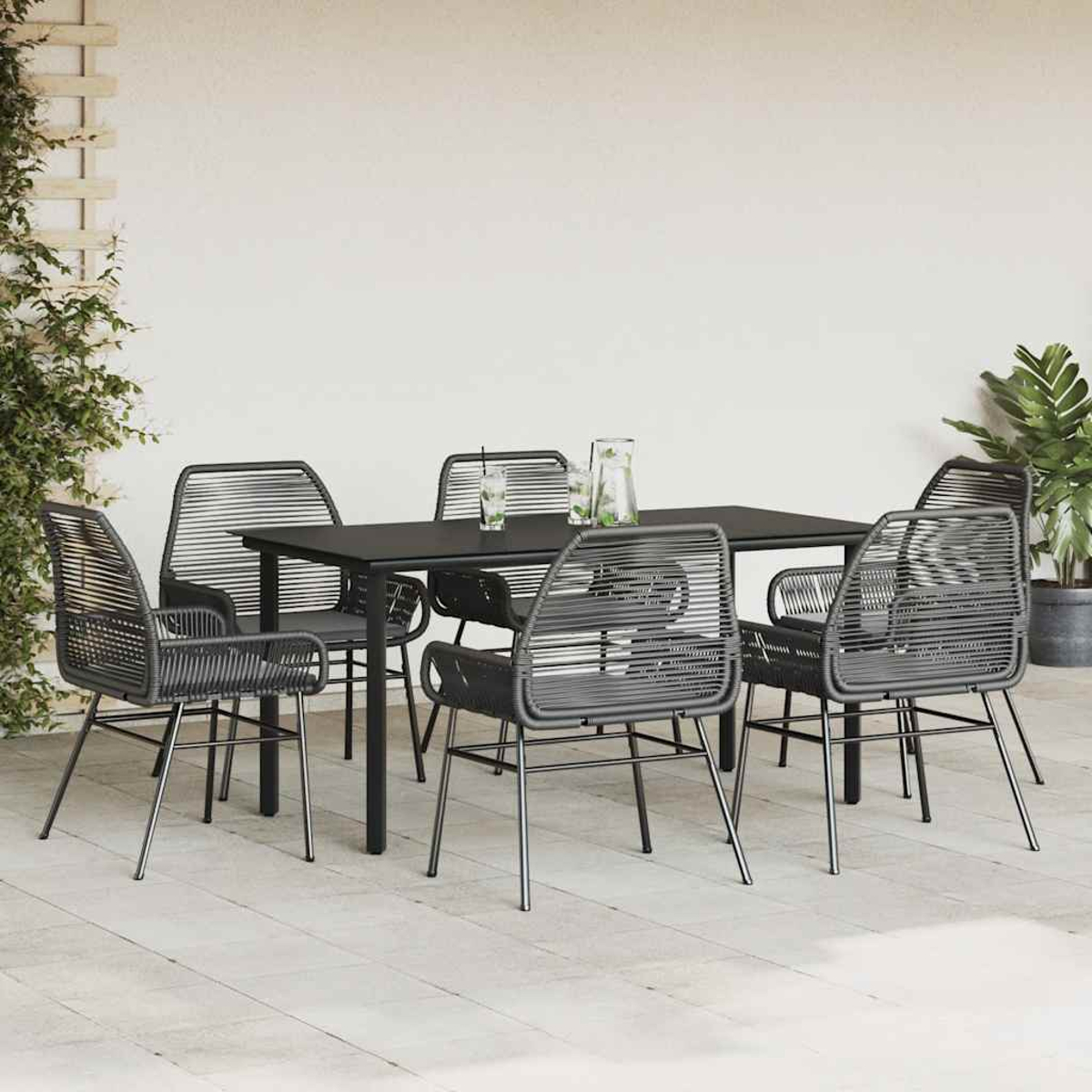 Un set da pranzo da esterno in metallo nero con sei sedie e un tavolo rettangolare.