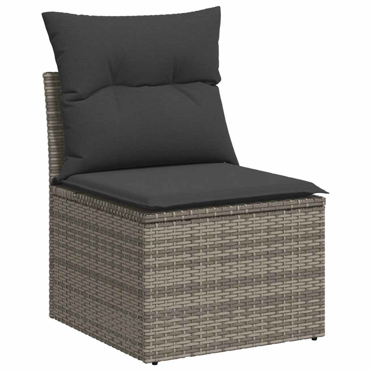 Una sedia in rattan da esterno con cuscino e schienale grigio scuro. La sedia è su sfondo bianco.
