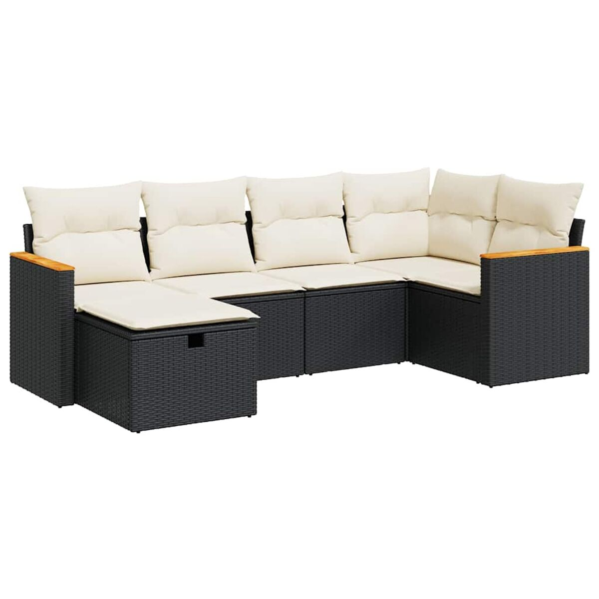 Un set di divani da esterno in tessuto grigio scuro con cuscini color crema e braccioli in legno.