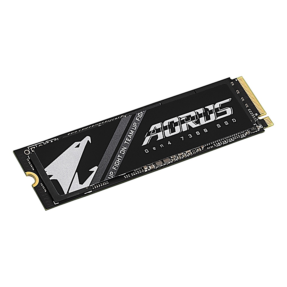 SSD Aorus noir avec logo et texte blancs. Le texte dit Gen 4 7300 SSD.