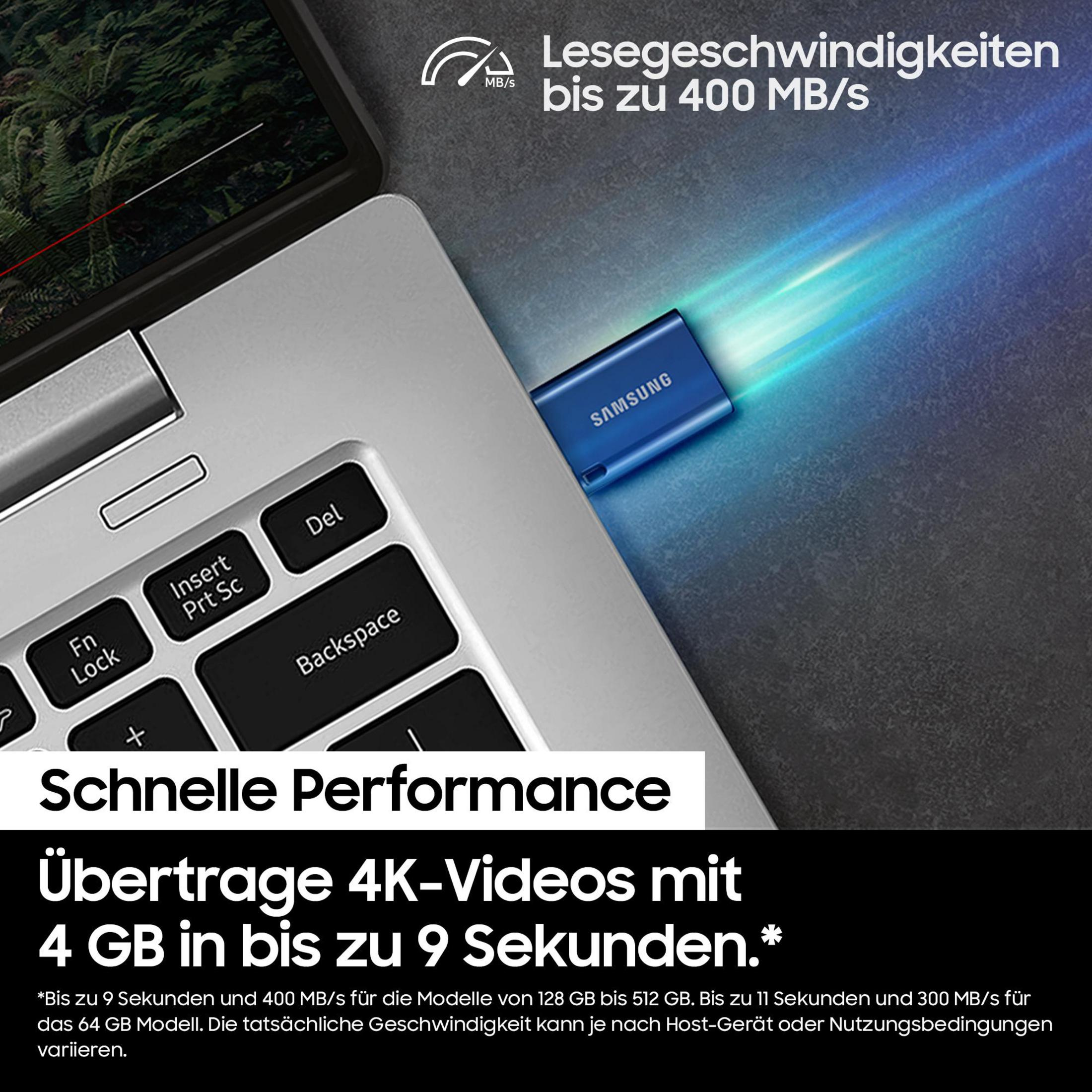 Niebieski pendrive Samsung włożony do laptopa, tekst o prędkości transferu.