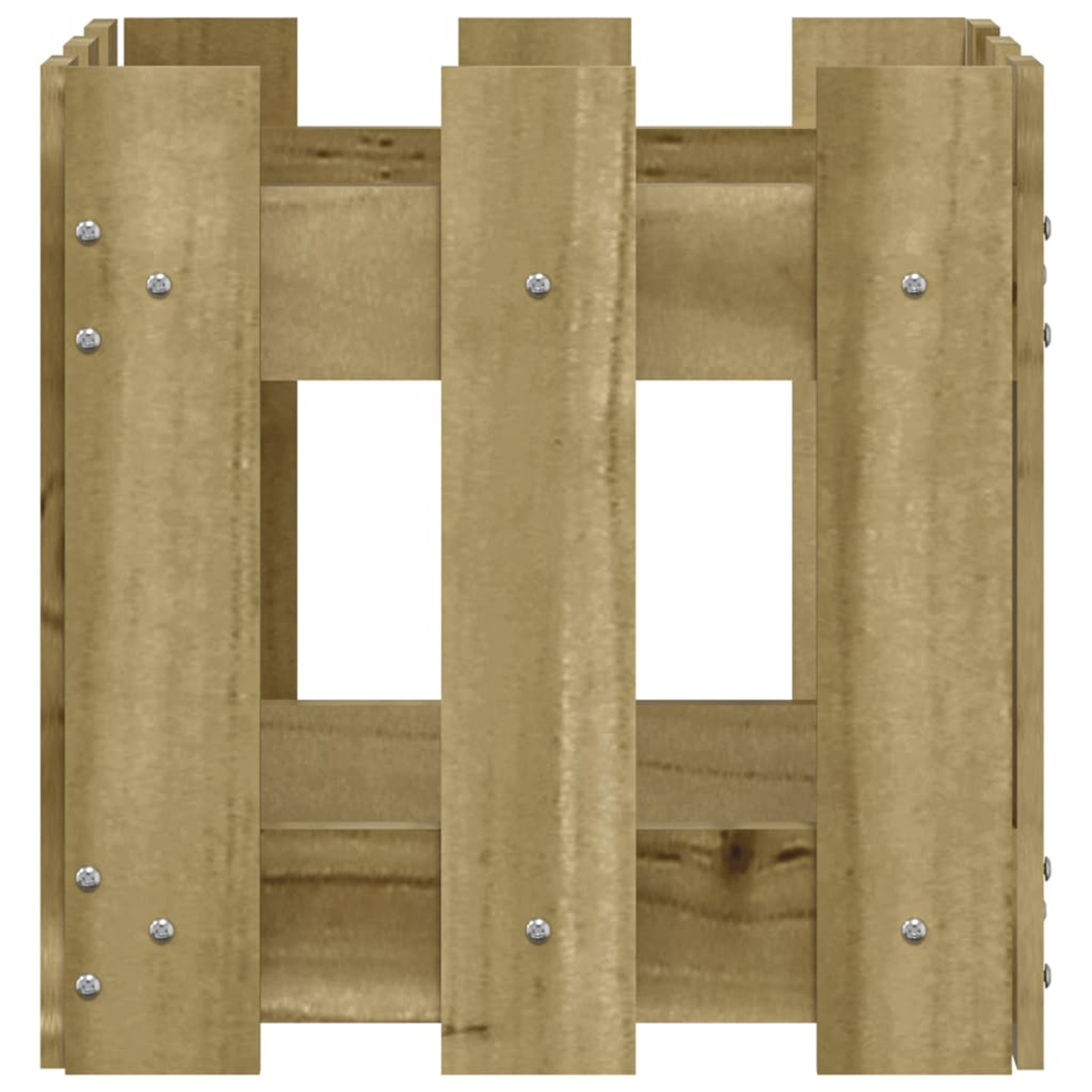 Holzkiste mit zwei quadratischen Öffnungen. Metallbefestigungen sind sichtbar. Vor weißem Hintergrund.