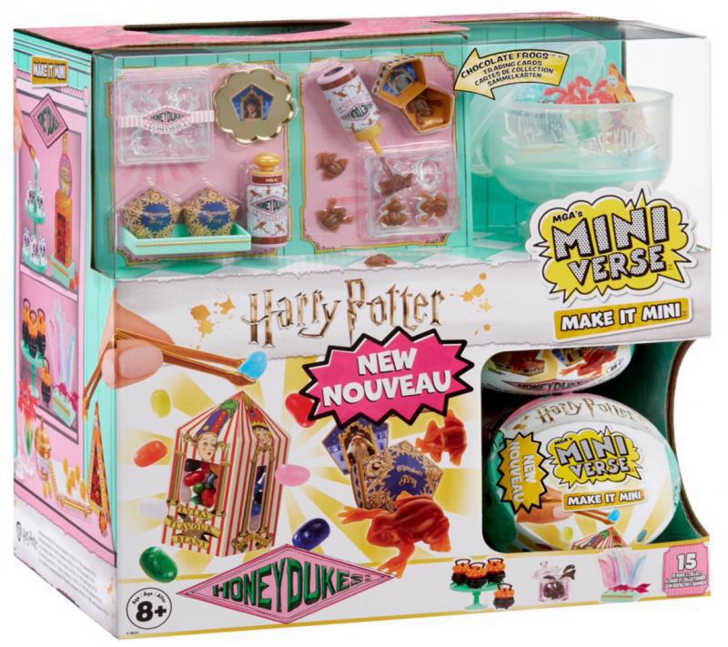 Zestaw Harry Potter Mini Verse. Zawiera miniaturowe jedzenie, różdżkę i miniaturową scenę.