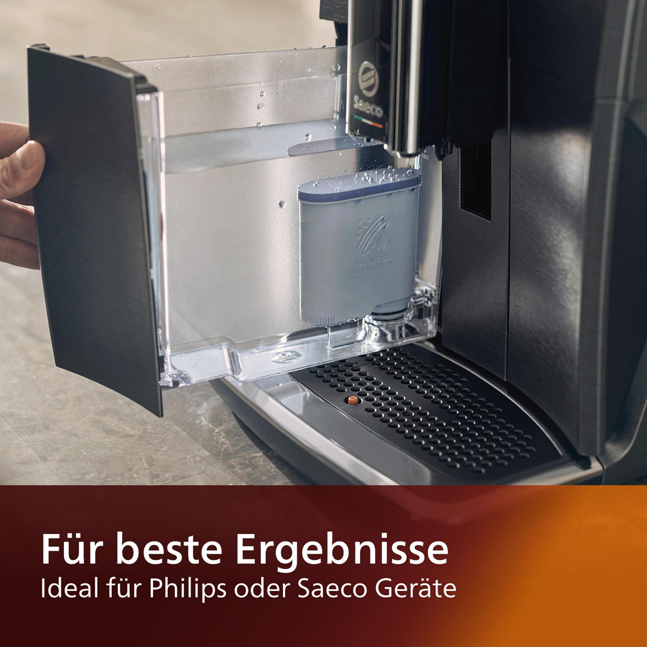 Primo piano di una macchina da caffè con un filtro in posizione. Testo: Per risultati ottimali. Ideale per Philips o Saeco.