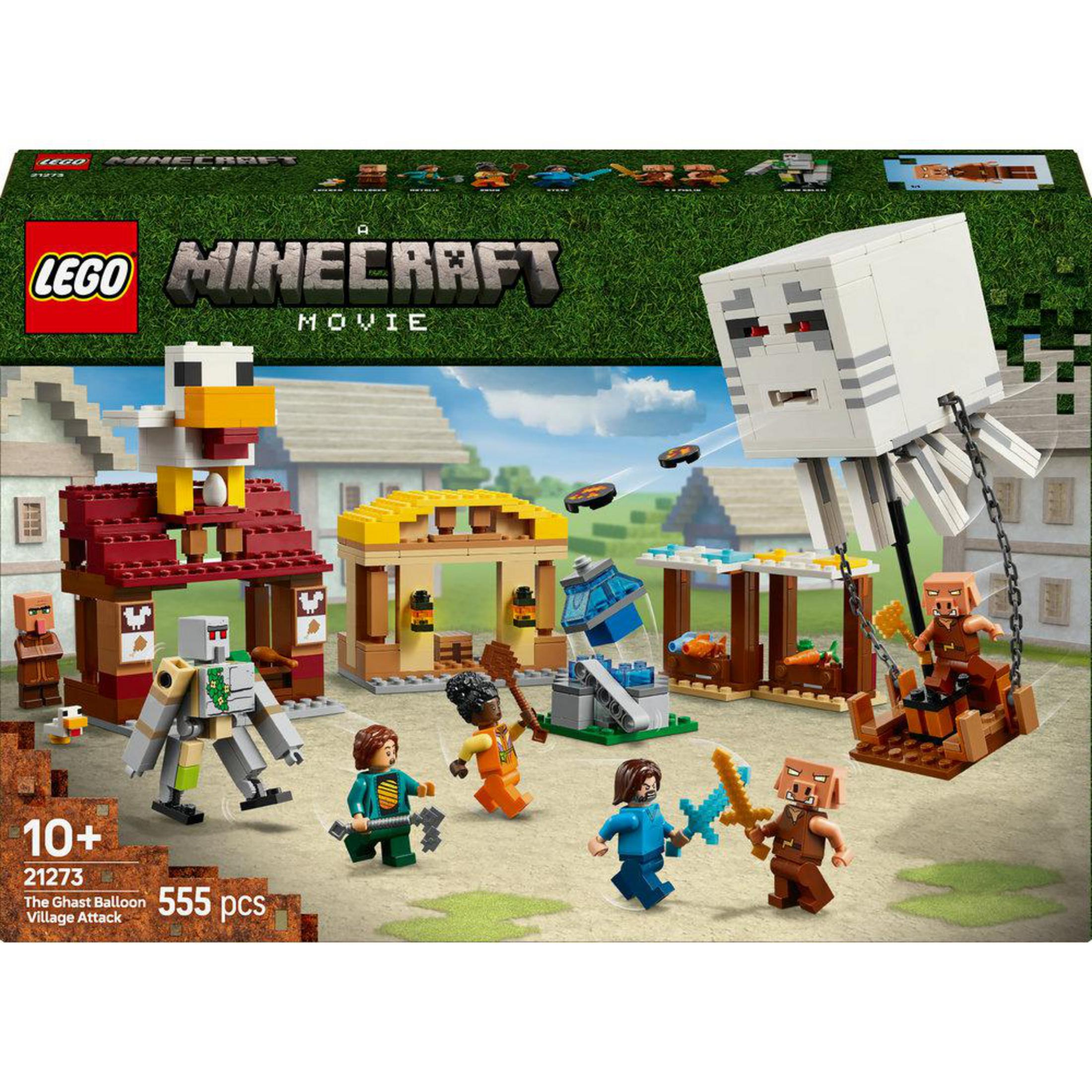 Un set de Lego Minecraft con figuras y edificios en una escena de pueblo.