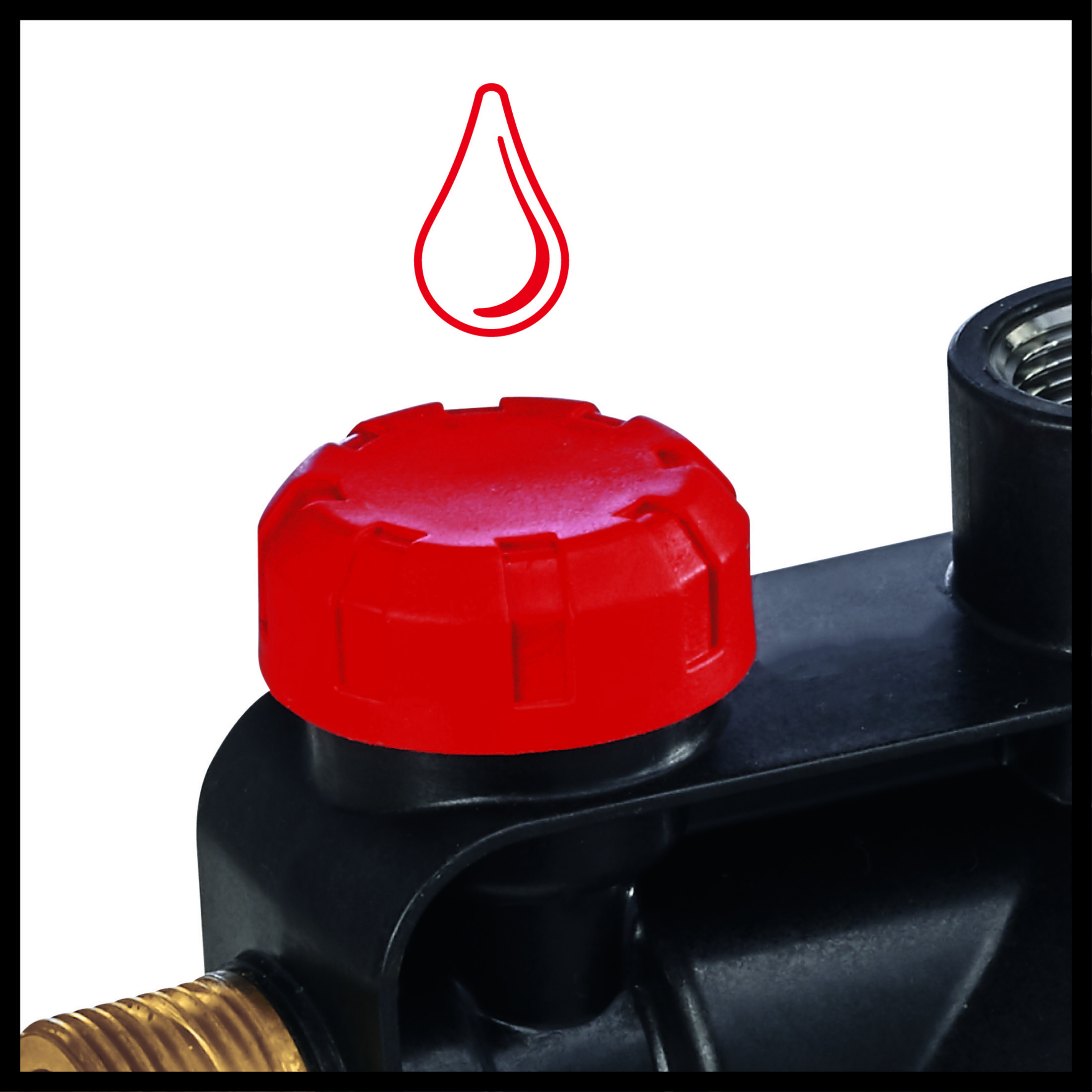 Nahaufnahme einer roten Kappe auf einem schwarzen Teil. Über der Kappe befindet sich ein Wassertropfen-Symbol.