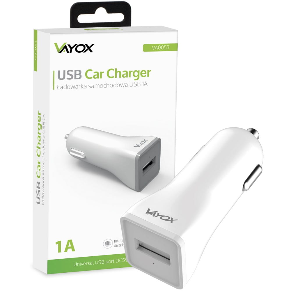 Biało-czarna ładowarka samochodowa USB. Widoczna ładowarka i jej pudełko. Pudełko zawiera nazwę marki.