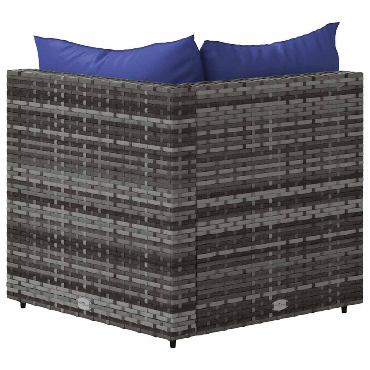 Ein Ecksofa für den Außenbereich mit grauen gewebten Seiten und blauen Kissen.
