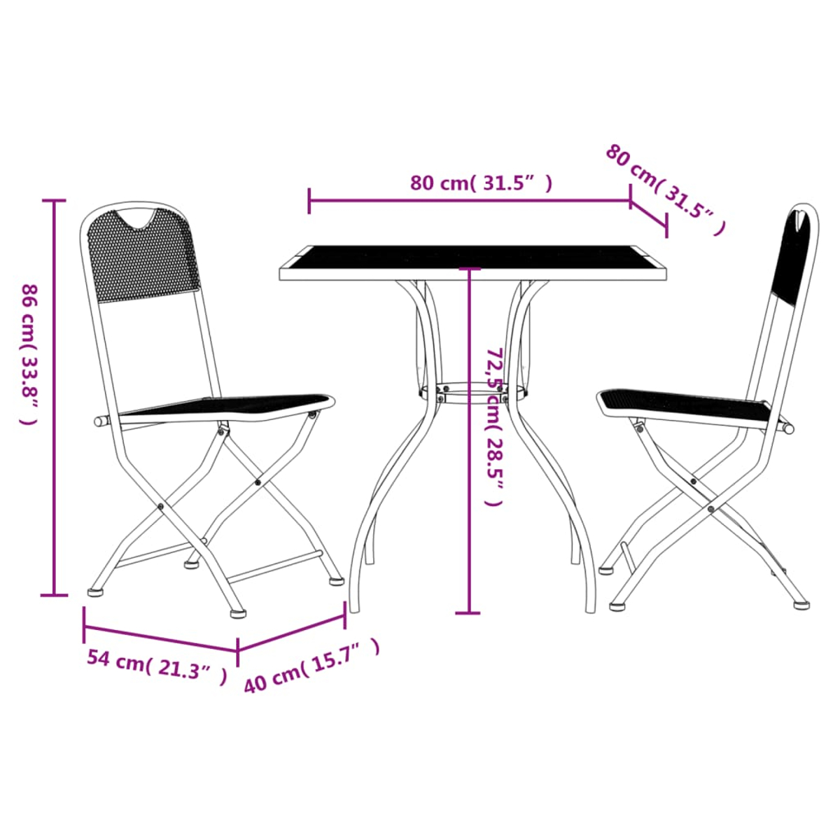 Kleiner Tisch und Stühle im Freien. Der Tisch ist quadratisch und die Stühle sind zusammenklappbar.