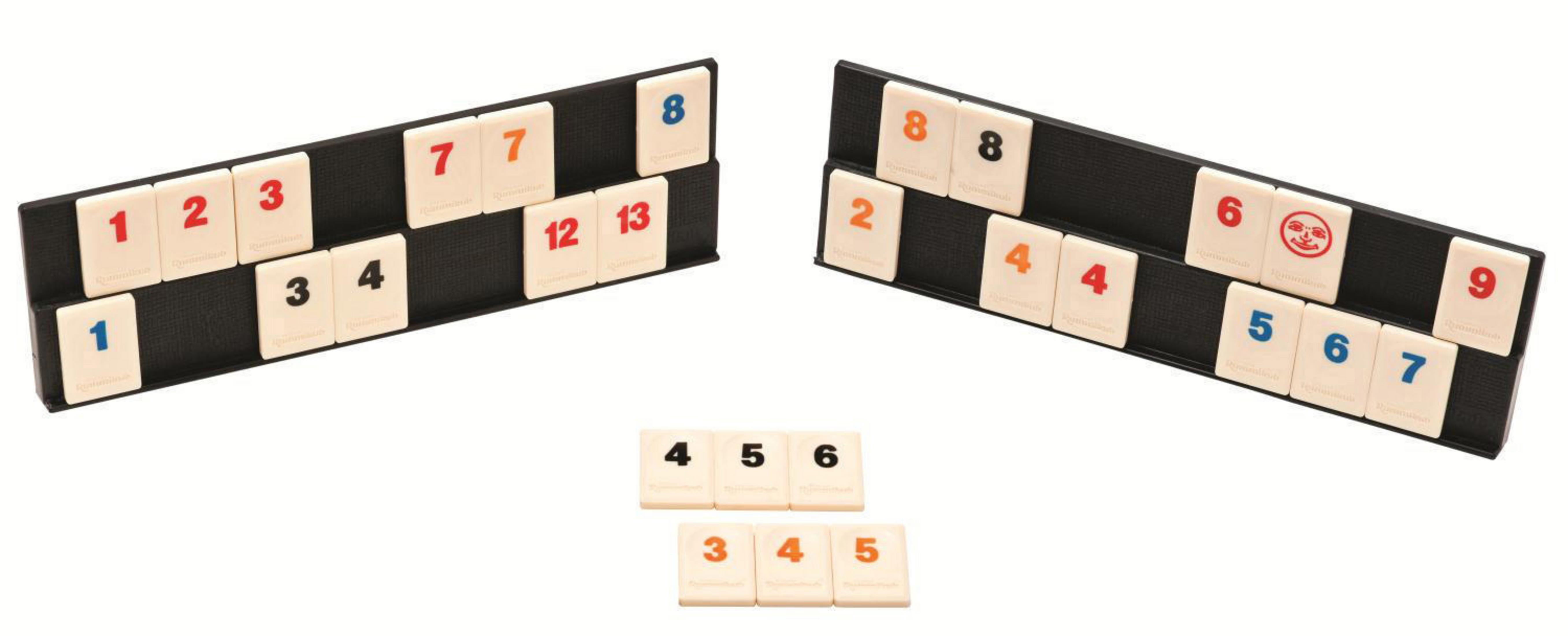 Rummy-Kachelspiel mit Gestellen und Kacheln. Zahlen 1-13 und Joker.