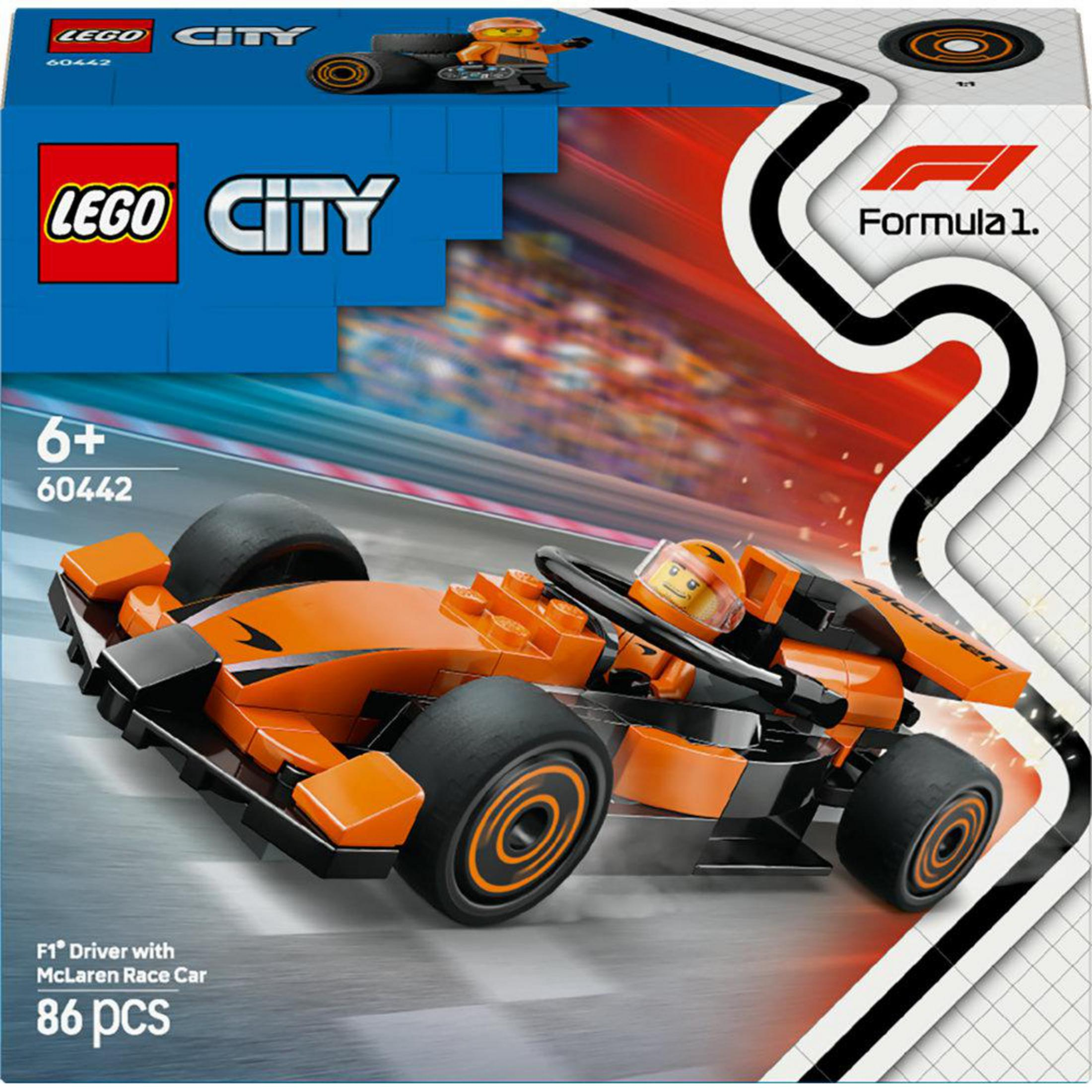 Lego City McLaren raceauto set op witte achtergrond. Oranje en zwarte raceauto.