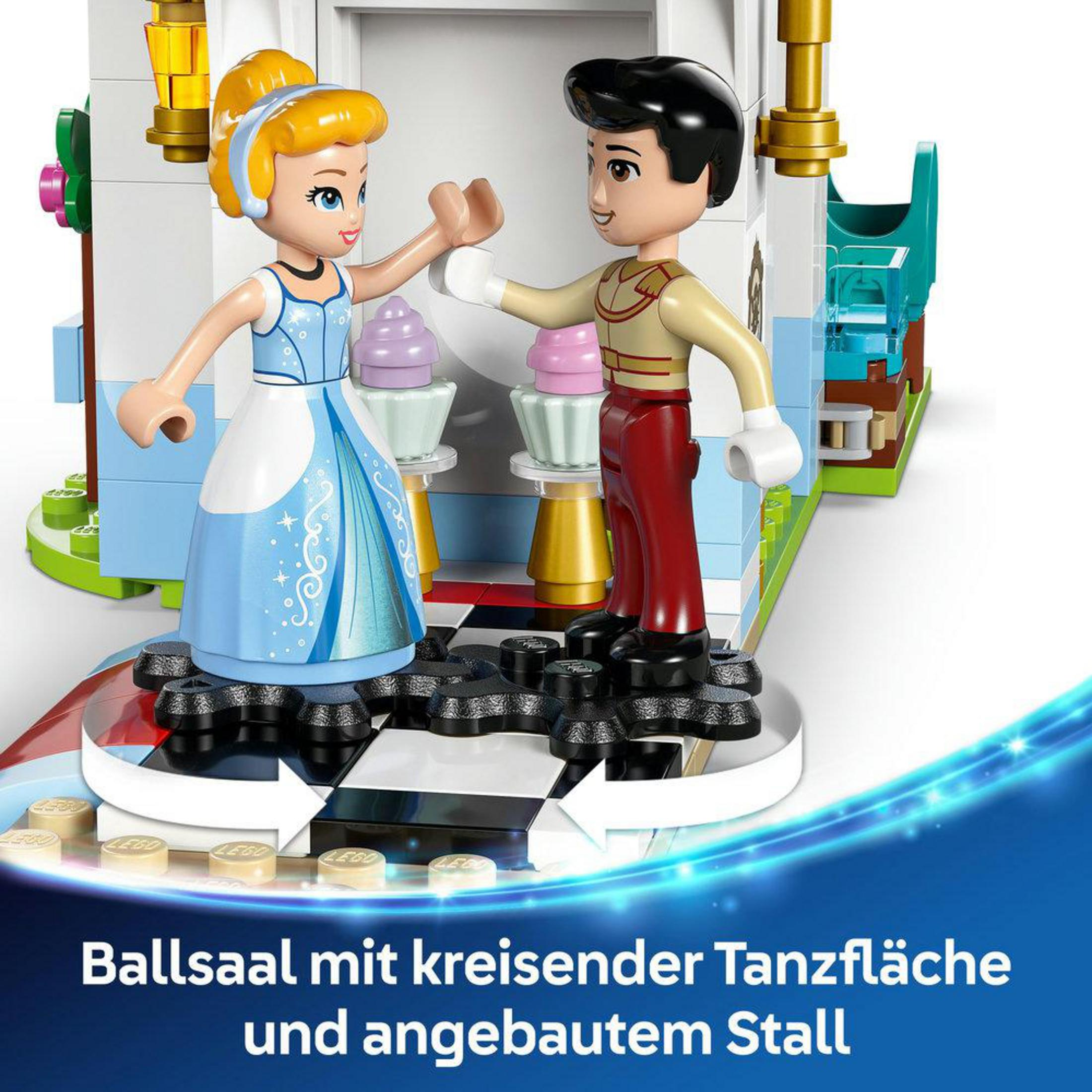 Zestaw Lego Disney z Kopciuszkiem i Księciem tańczącymi w sali balowej.