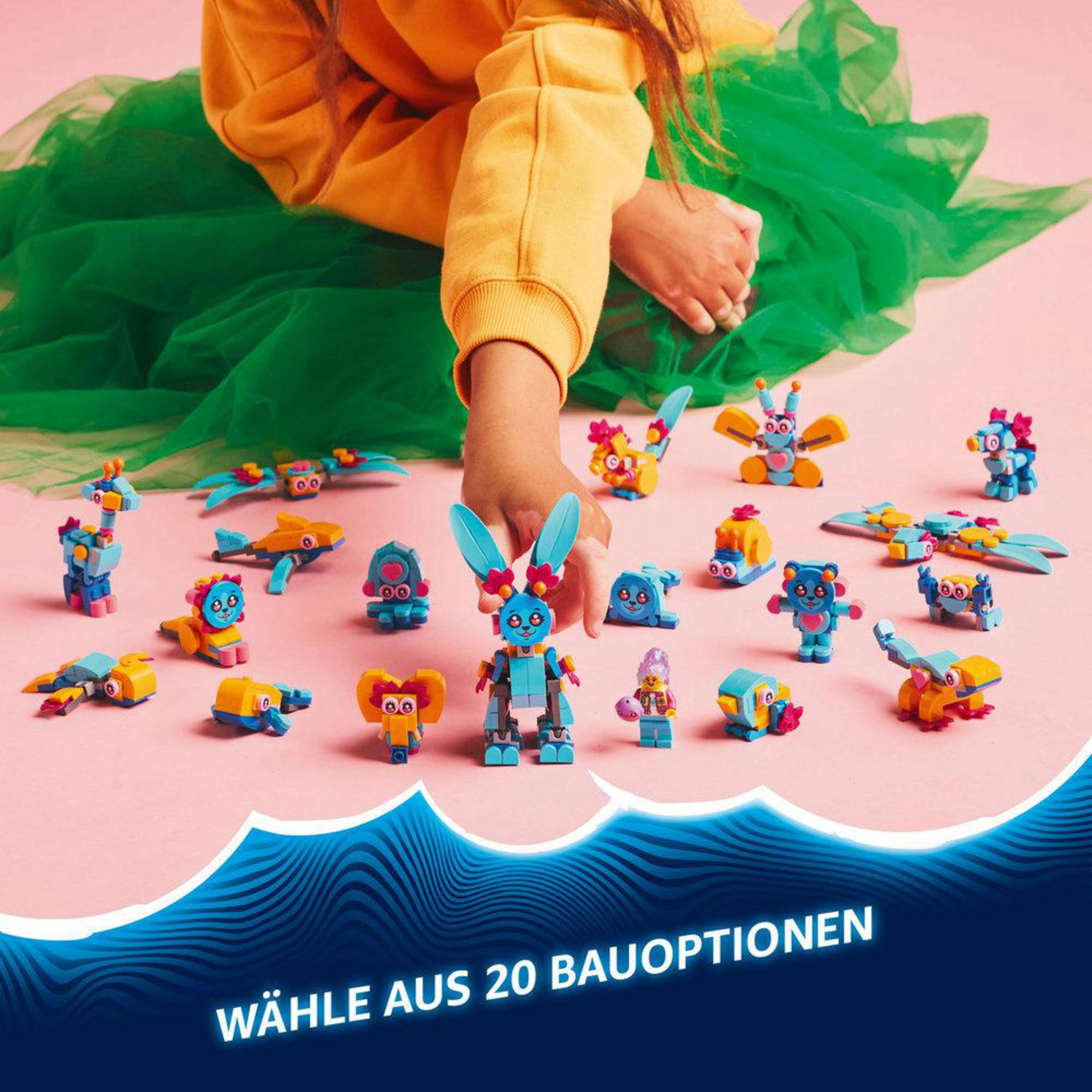 Collezione di personaggi Lego colorati. Mani di bambino che raggiungono. Schema di colori blu e giallo. WÄHLE AUS 20 BAUPTIONEN.