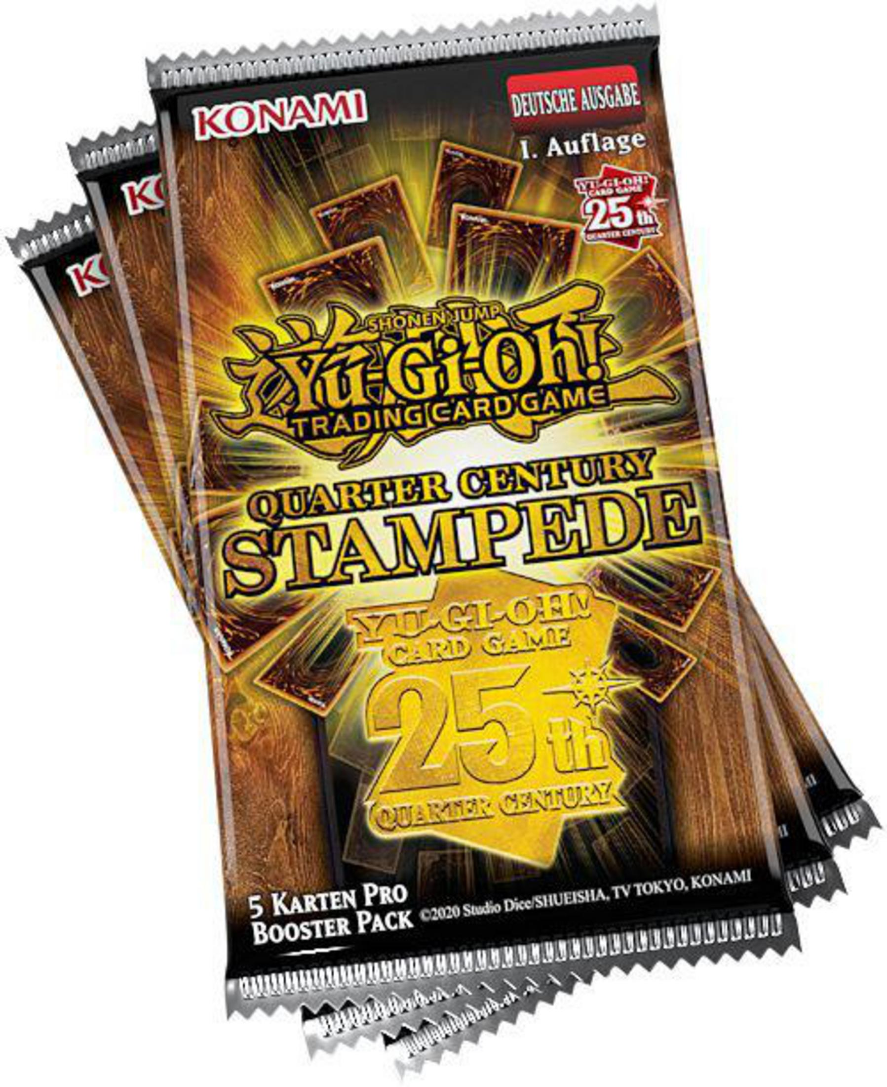 Drei Yu-Gi-Oh!-Kartenpackungen mit einem Vierteljahrhundert-Stempel. Weißer Hintergrund.
