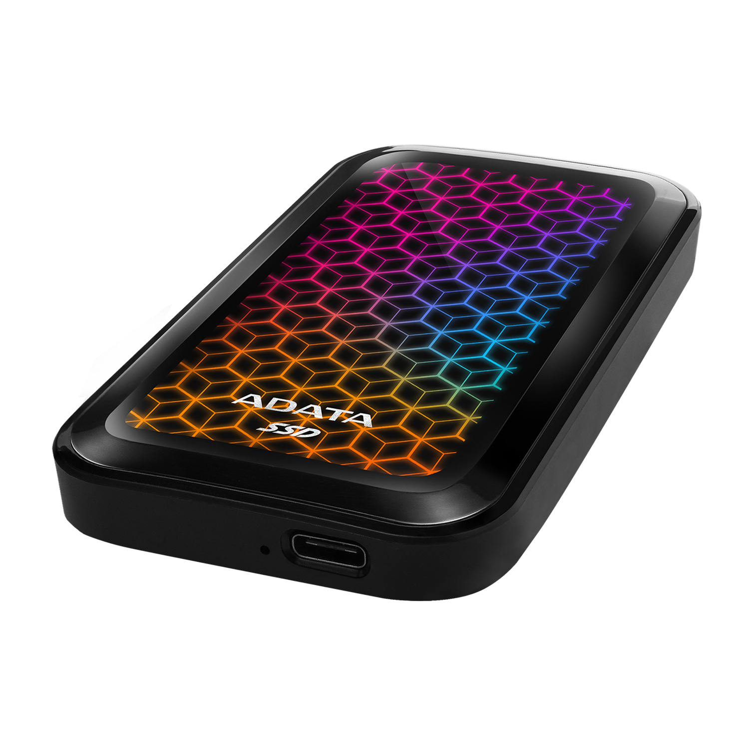 SSD ADATA nero e colorato con un motivo geometrico luminoso sulla superficie.