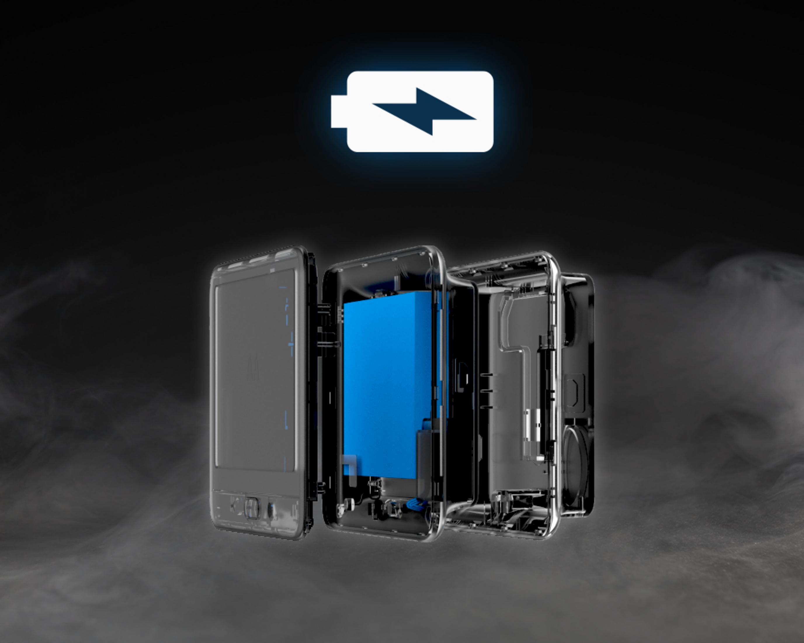 Zerlegtes Telefon mit blauem Akku. Ein Akku-Ladesymbol befindet sich oben.