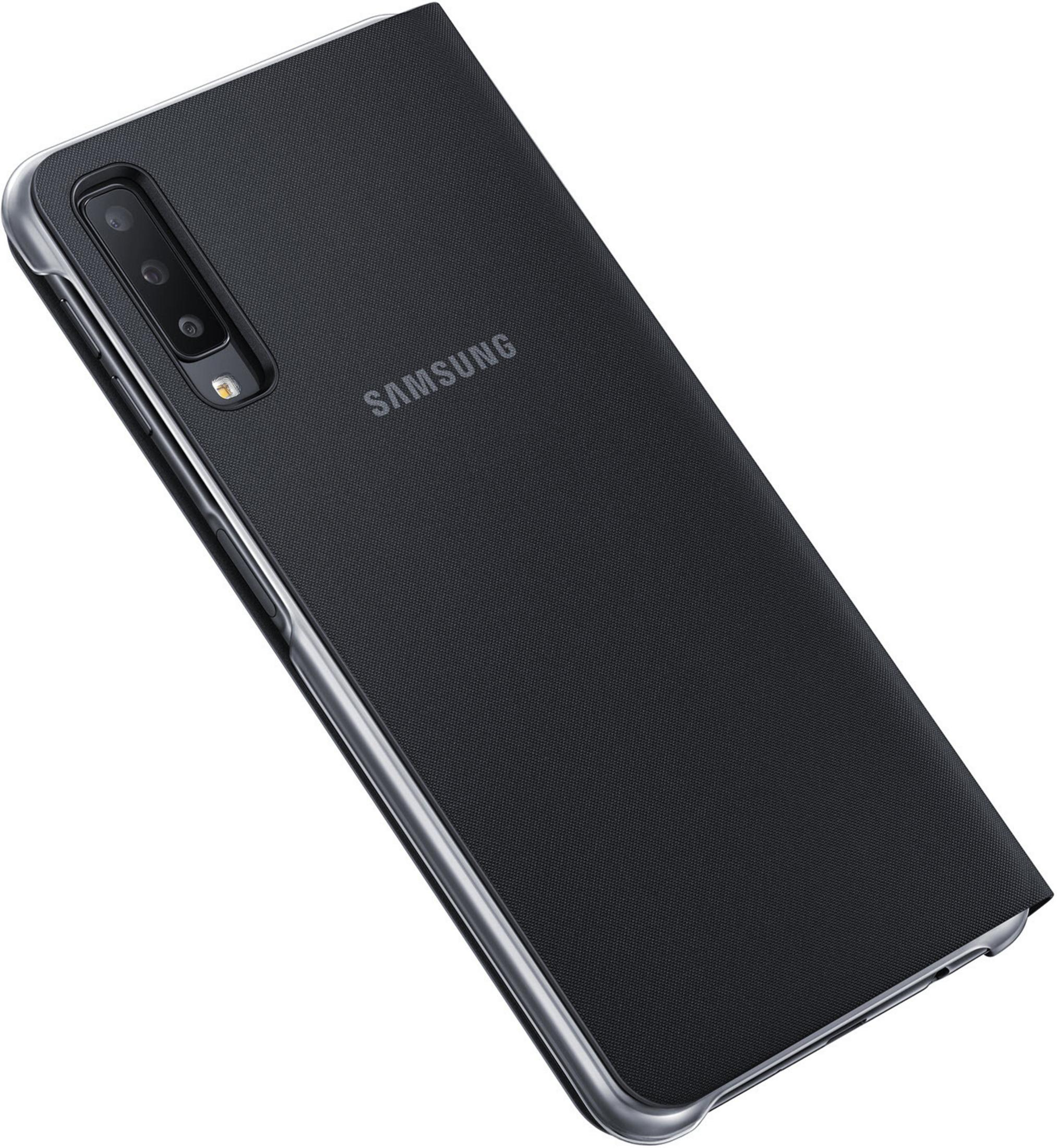 Funda negra para teléfono, logotipo de Samsung en el centro. La funda está cerrada.