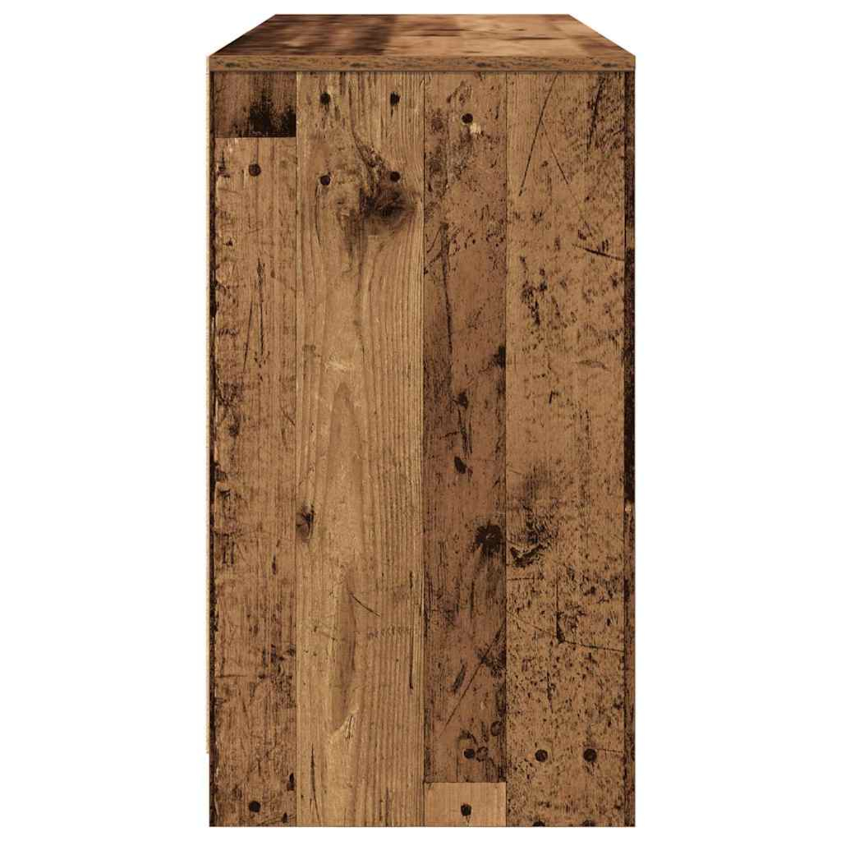 Ein Holzschrank mit rauer Textur. Das Holz ist braun mit sichtbaren Maserungen und Unvollkommenheiten.