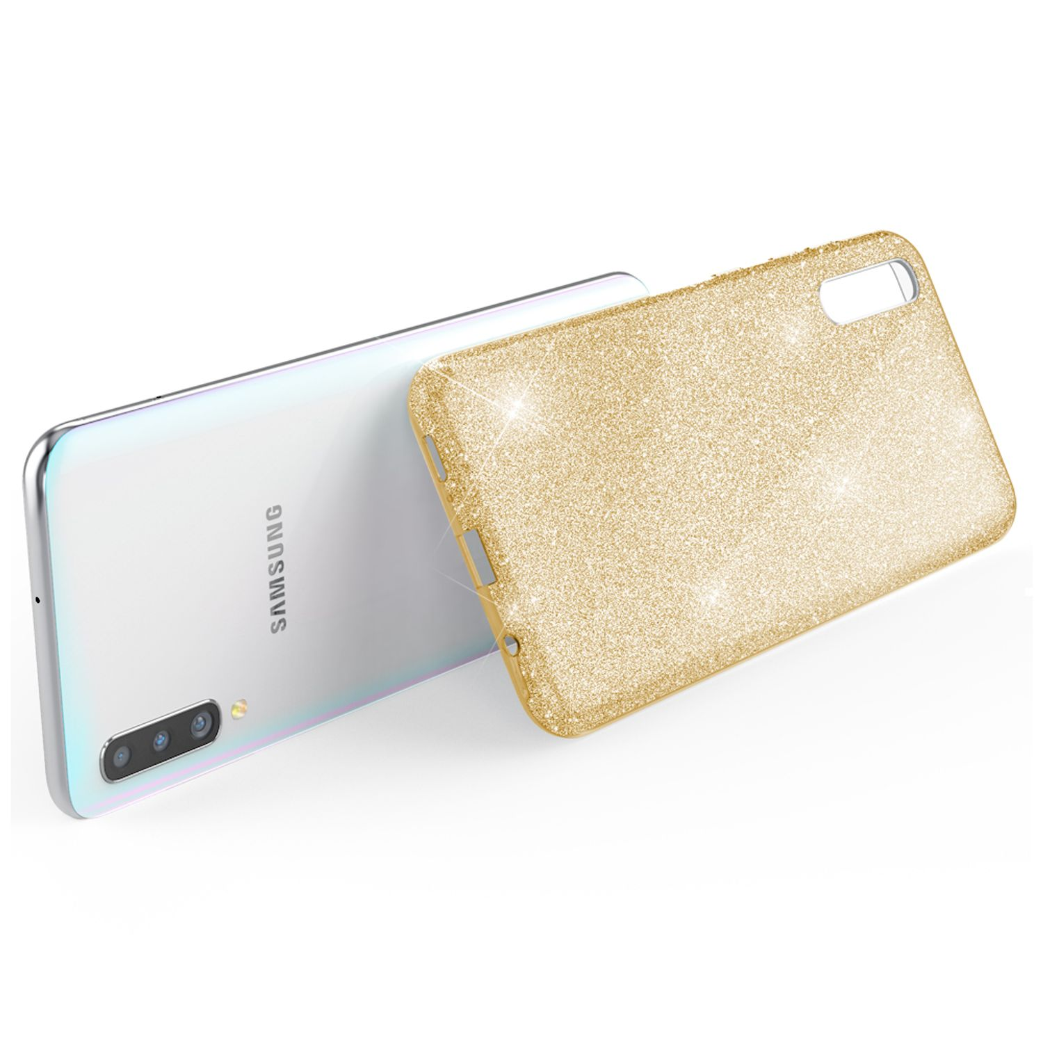 Custodia per telefono glitterata dorata, inclinata contro un telefono bianco. Mostra il retro con fotocamere. Sfondo bianco.