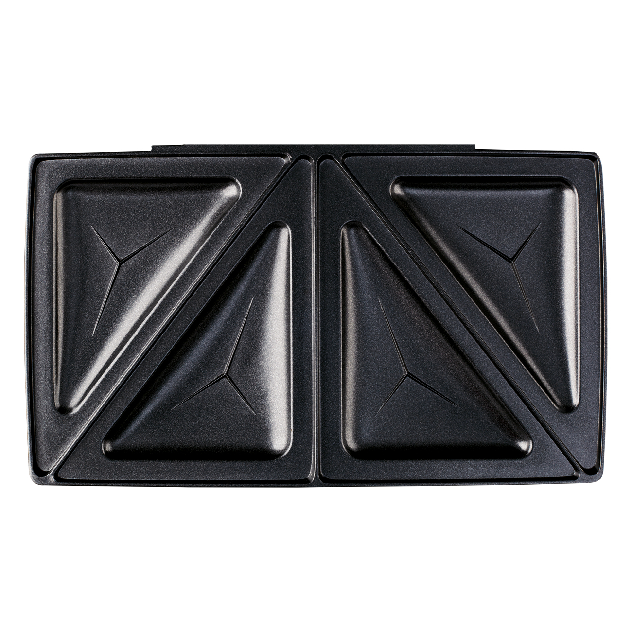 Interno nero del sandwich maker. Motivo triangolare. Sfondo bianco.