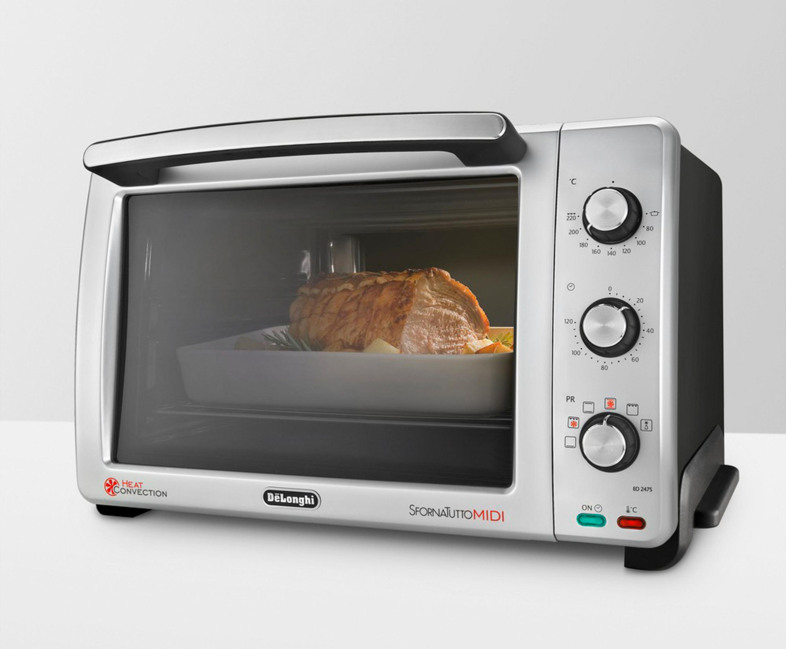 Forno DeLonghi con arrosto all'interno. Forno argento, porta in vetro.