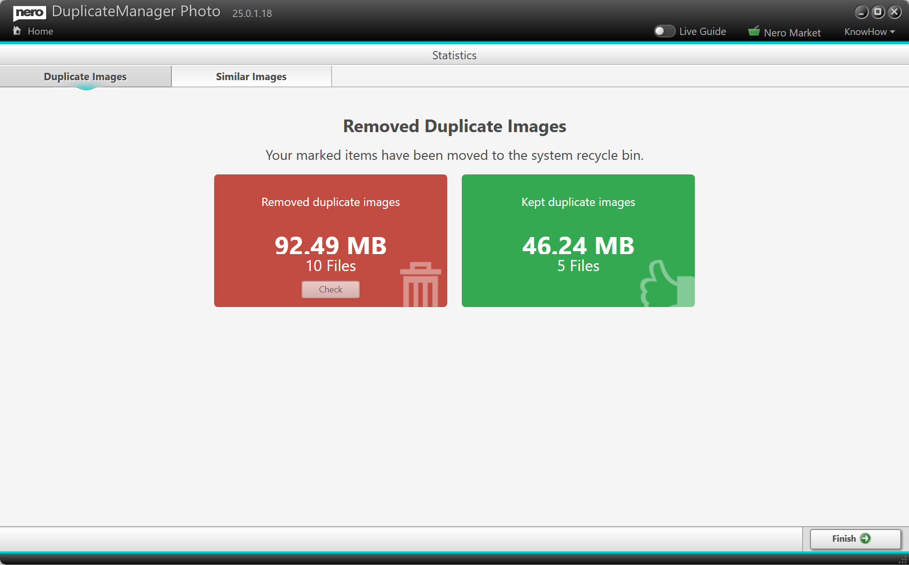 Interfejs oprogramowania pokazujący wyniki usuwania zduplikowanych zdjęć. Pokazuje zaoszczędzone miejsce.