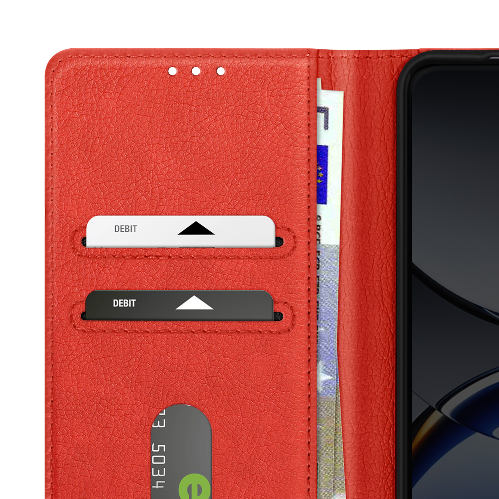Funda de teléfono roja abierta con ranuras para tarjetas y billete. Contiene tarjeta de débito y dinero.