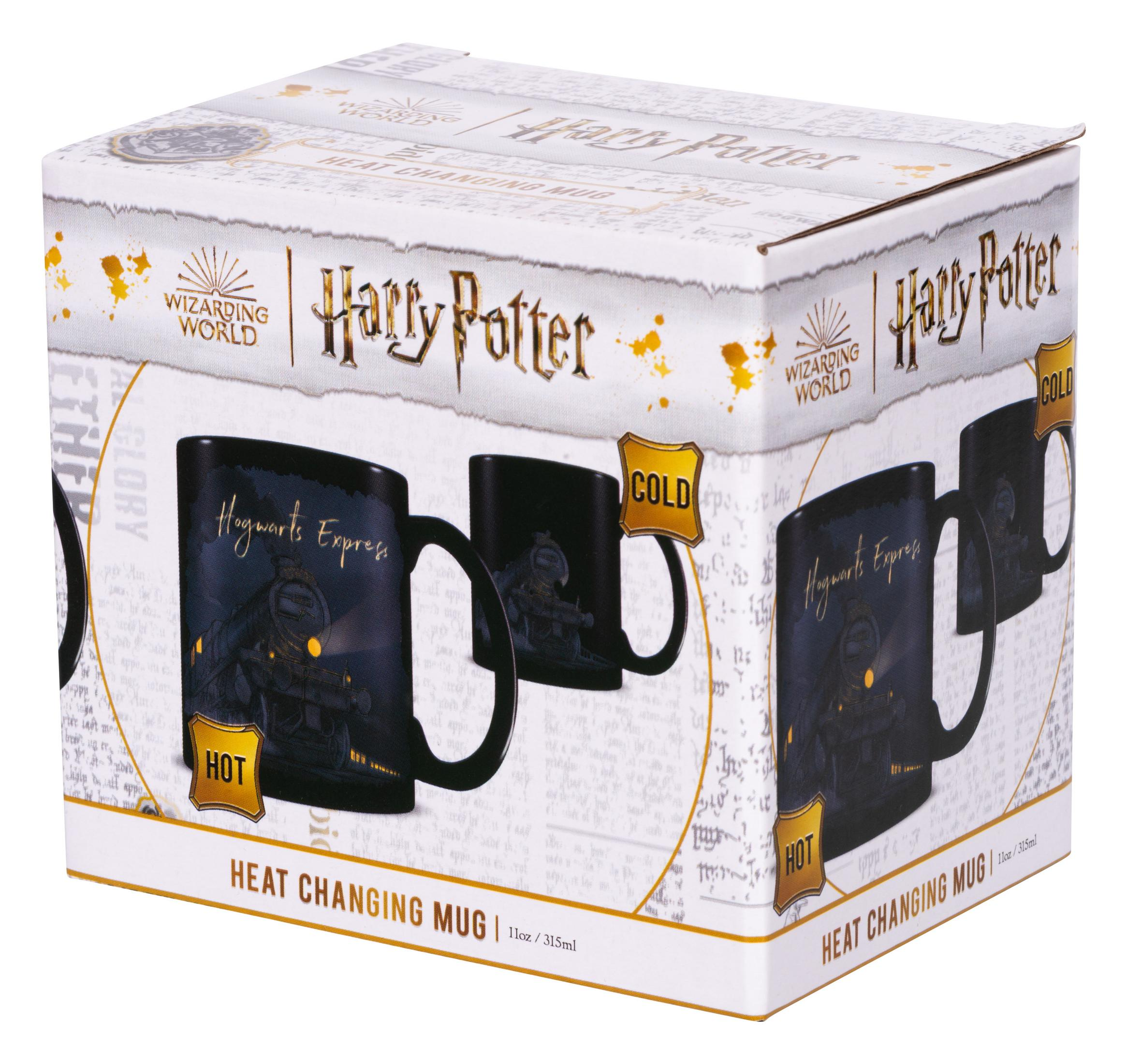 Box mit Harry Potter farbwechselnden Tassen. Zeigt Tassen in heißem und kaltem Zustand.
