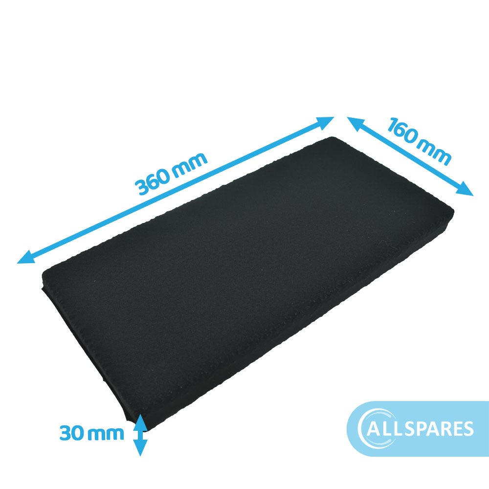 Schwarzer Luftfilter mit Maßen 360 mm x 160 mm x 30 mm. Weißer Hintergrund.