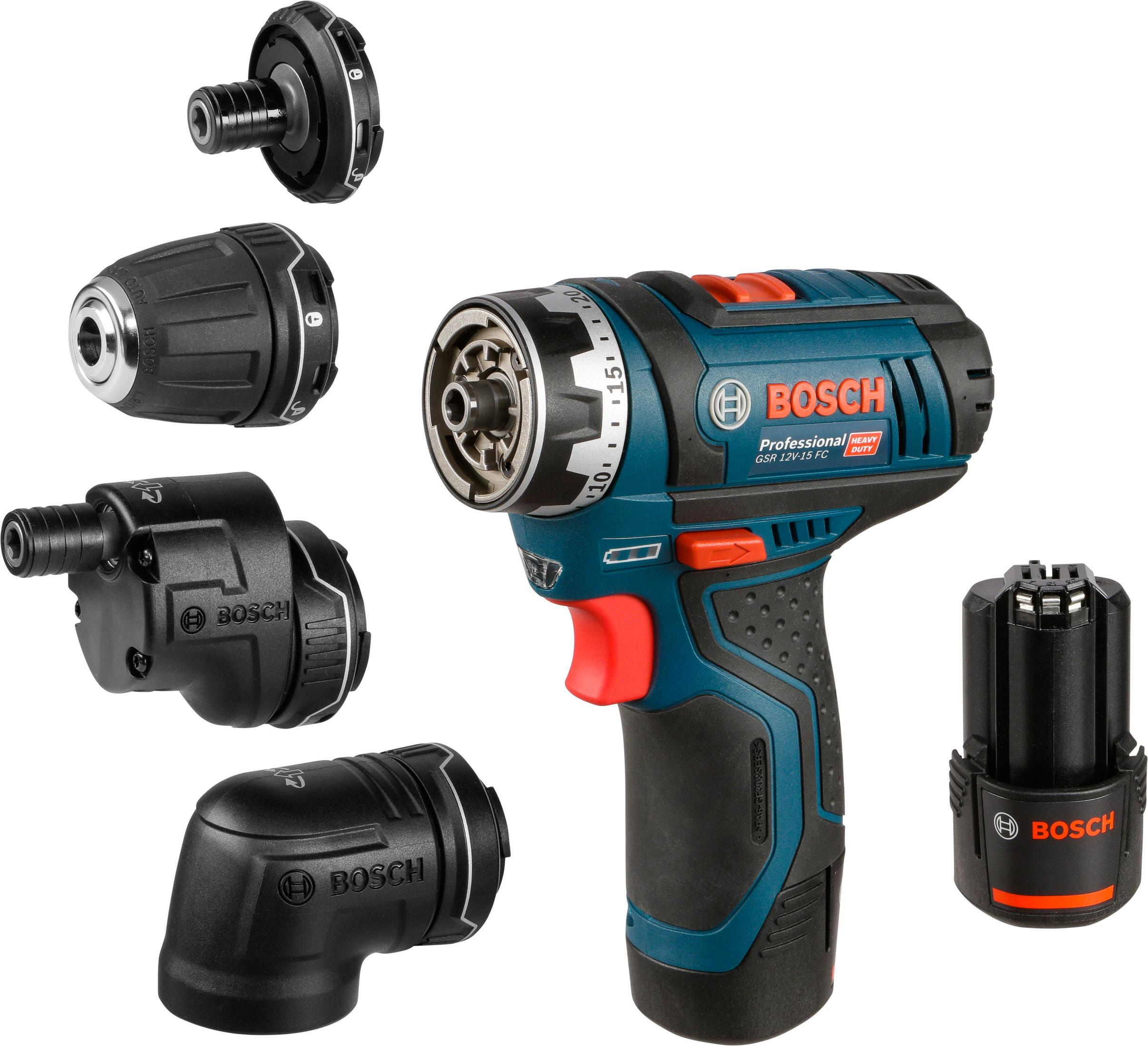 Niebiesko-czarna wiertarka Bosch z osprzętem i akumulatorem na białym tle.