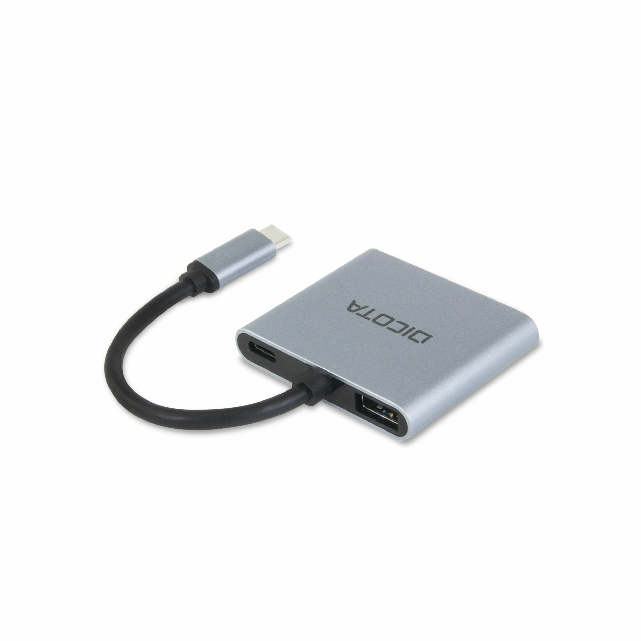 Ein silberner Dicota-Adapter mit USB-C- und USB-Anschlüssen. Er befindet sich auf weißem Hintergrund.