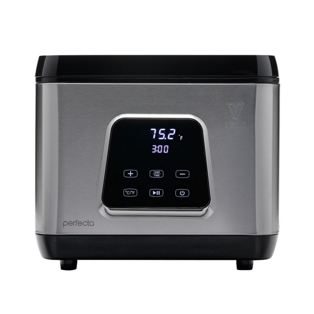 Macchina sous vide argentata con display che mostra temperatura e tempo. Testo: perfecta.