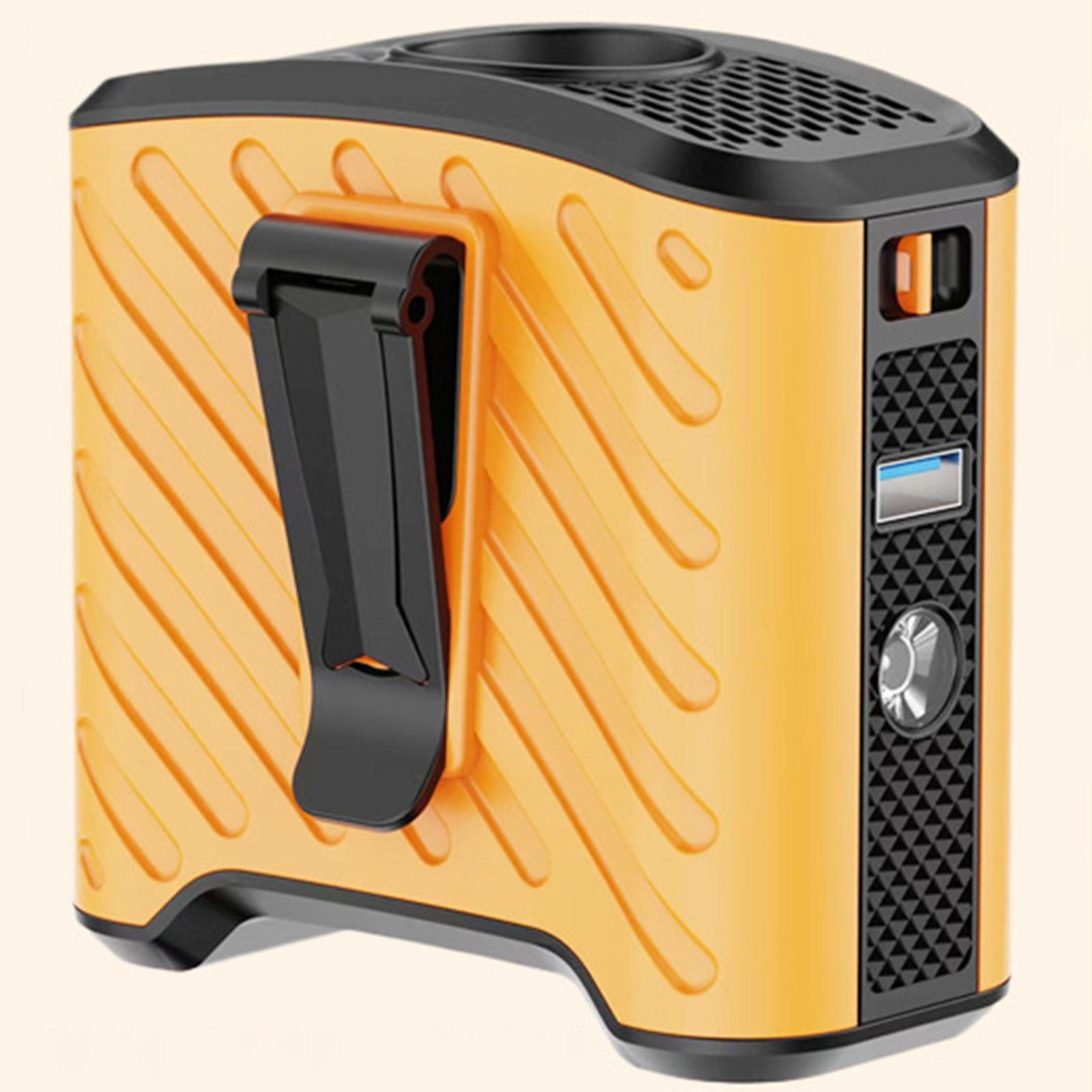 Gelb-schwarze Powerbank mit Gürtelclip, USB-Anschluss und kleinem Licht.