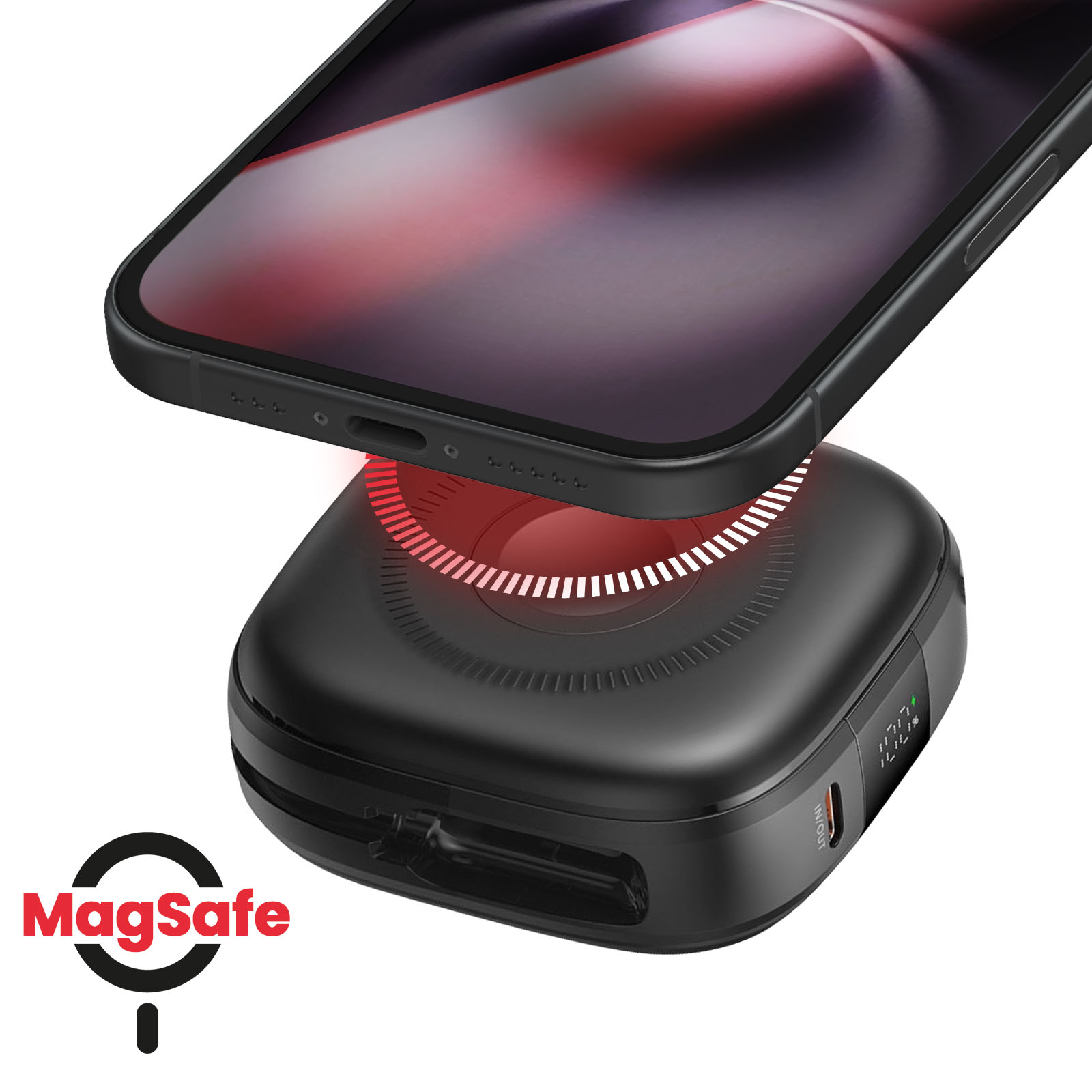 Schwarzes Ladegerät mit Telefon oben drauf. Das Telefon lädt drahtlos. Magsafe-Logo.