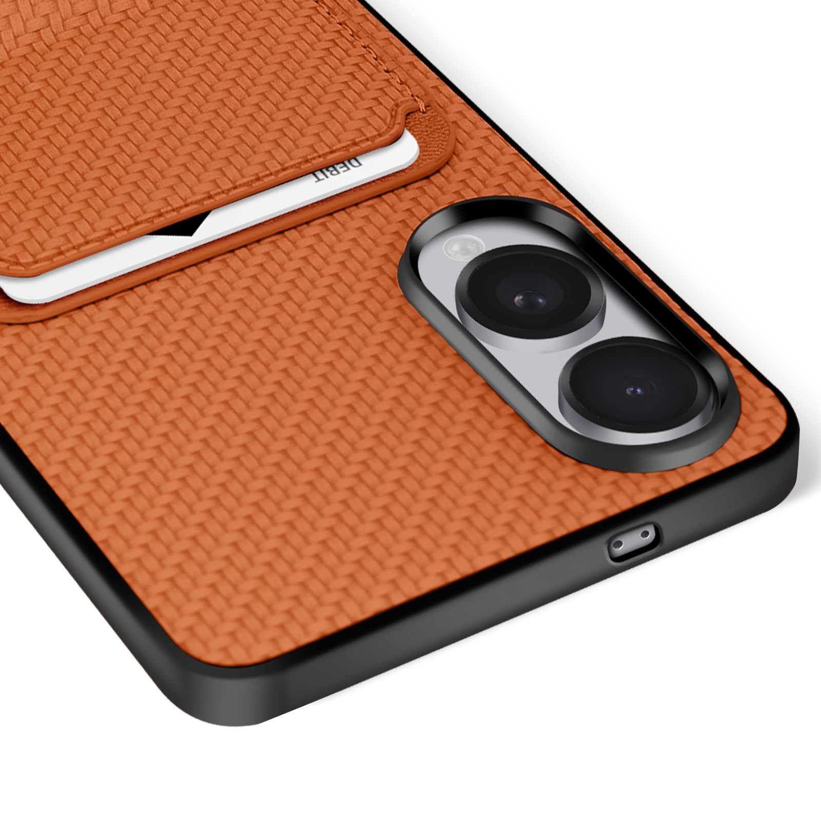 Vista ravvicinata di una custodia per telefono, retro arancione strutturato con slot per schede e fotocamera del telefono nera.