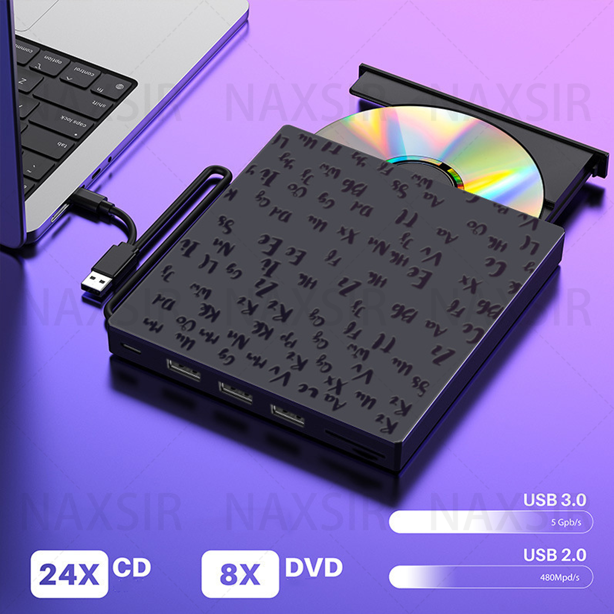 Ein schwarzes DVD/CD-Laufwerk mit einem schwarzen USB-Kabel und einem daran angeschlossenen Laptop.