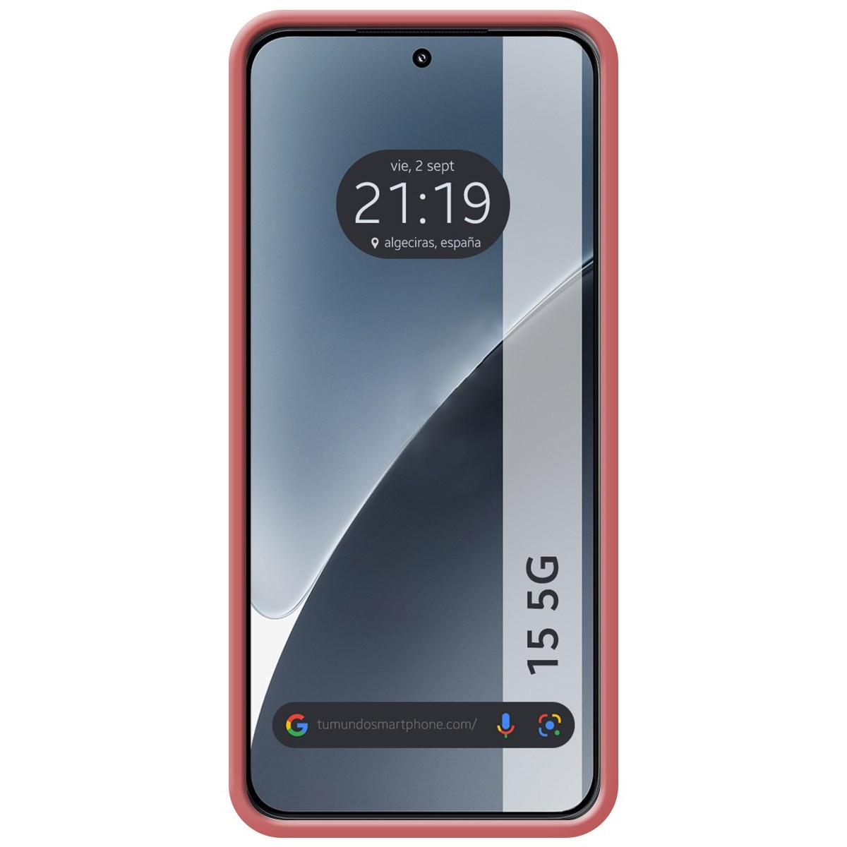 Smartphone con custodia rossa. Visualizzazione di ora e posizione. Sfondo bianco e grigio.