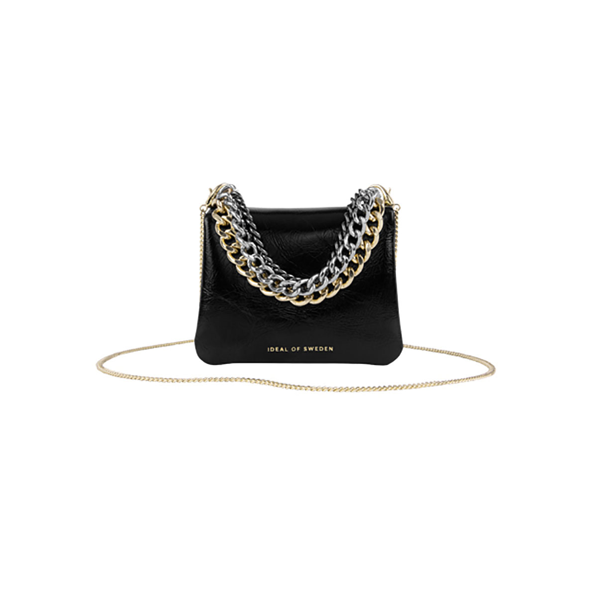 Bolso negro con cadena plateada y dorada. Texto Ideal of Sweden en la parte inferior, fondo blanco.