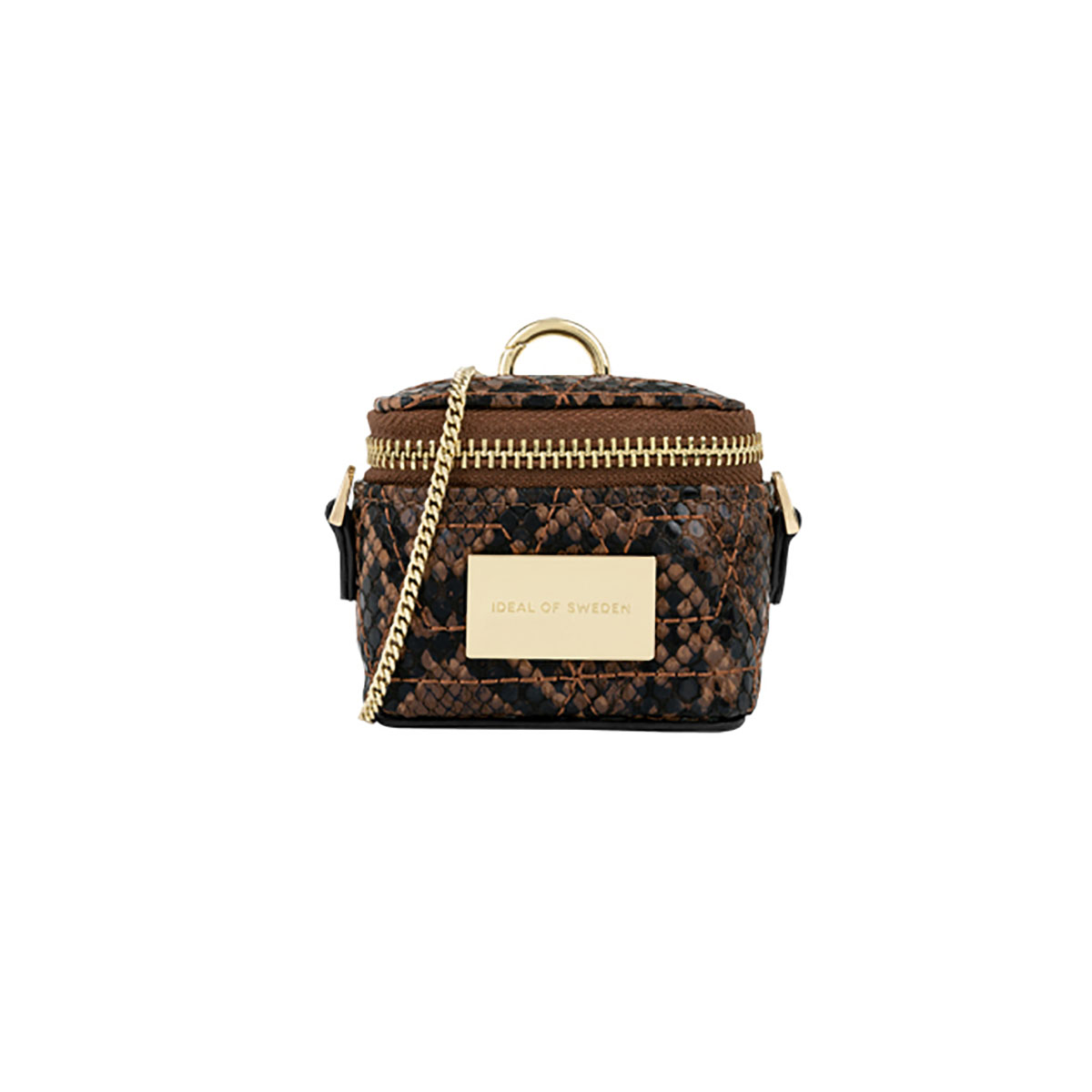 Bolso de mano pequeño, cuadrado, con estampado marrón y negro, cadena y cremallera doradas, etiqueta dorada 'IDEAL OF SWEDEN'.