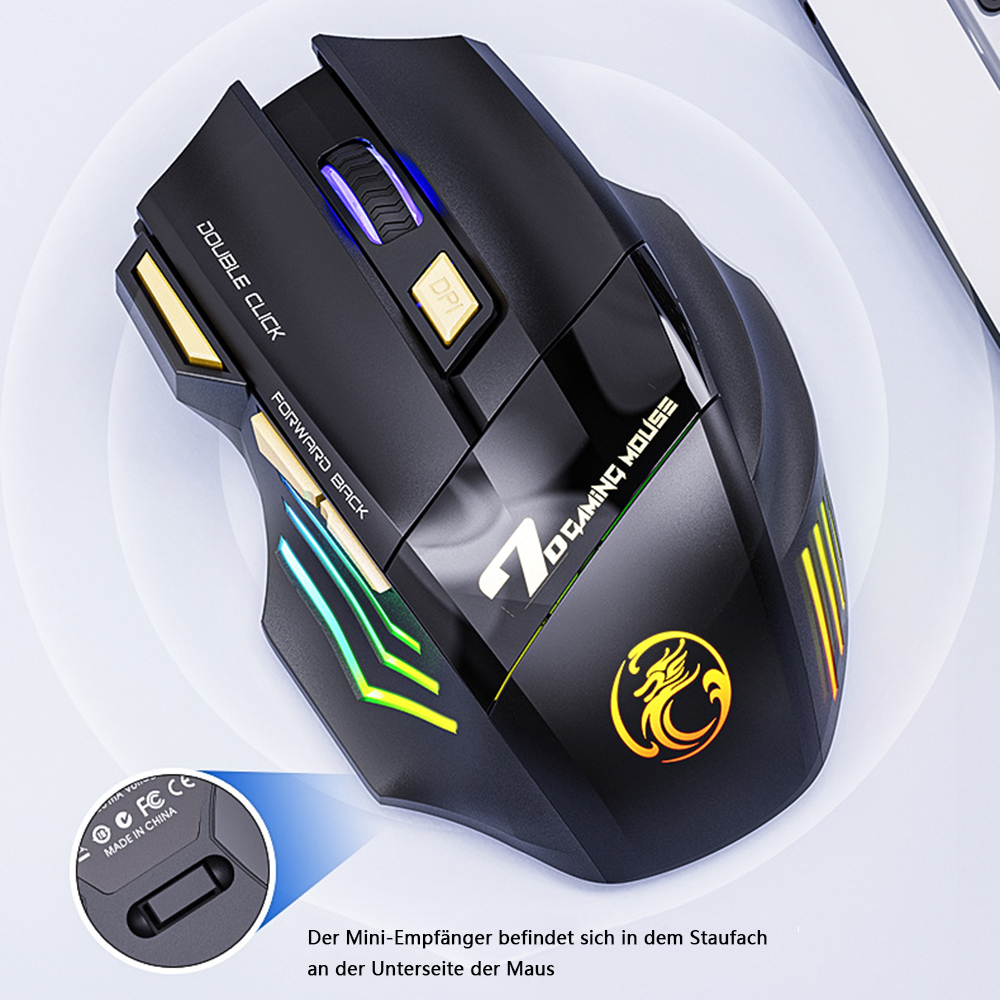 Schwarze Gaming-Maus mit RGB-Beleuchtung und Nahaufnahme des Bodens.