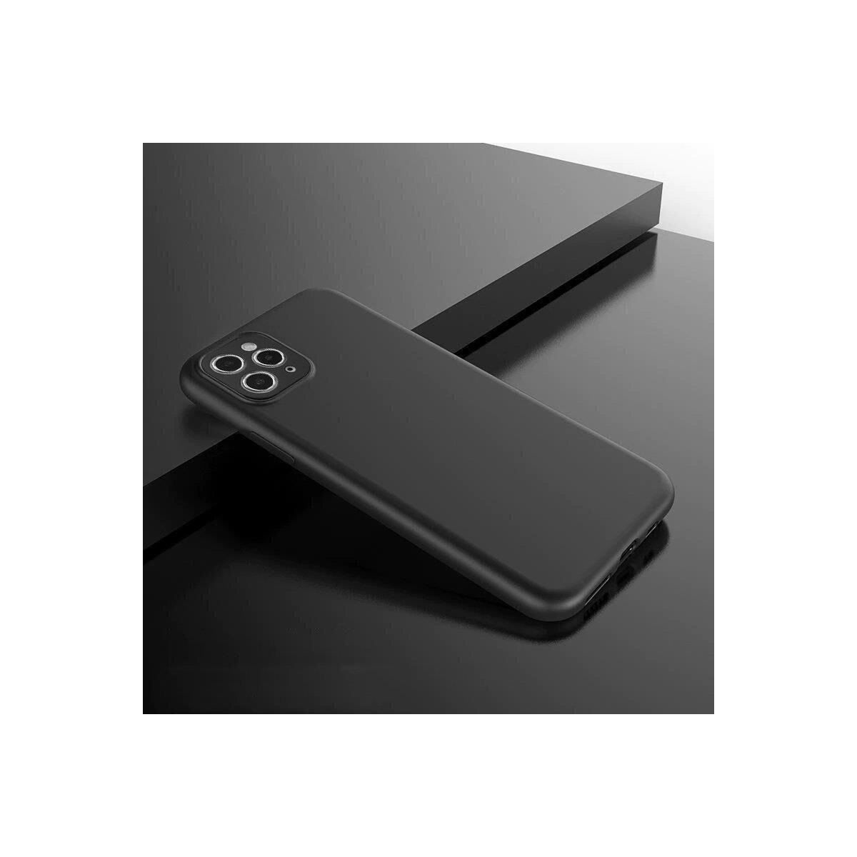 Schwarze Handyhülle auf schwarzem Untergrund. Schlankes und minimalistisches Design.