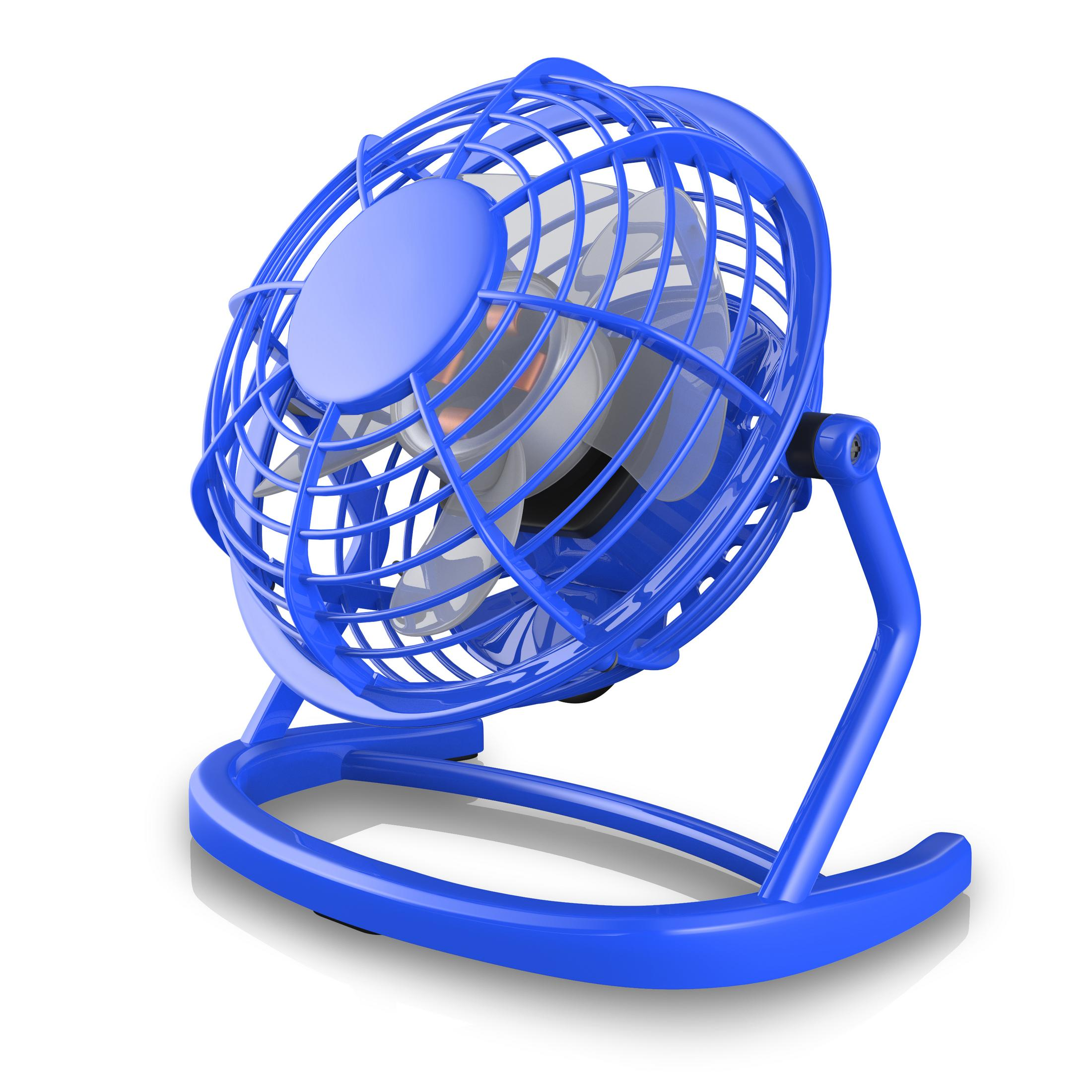 Blauer Ventilator mit Käfigdesign auf weißem Hintergrund.