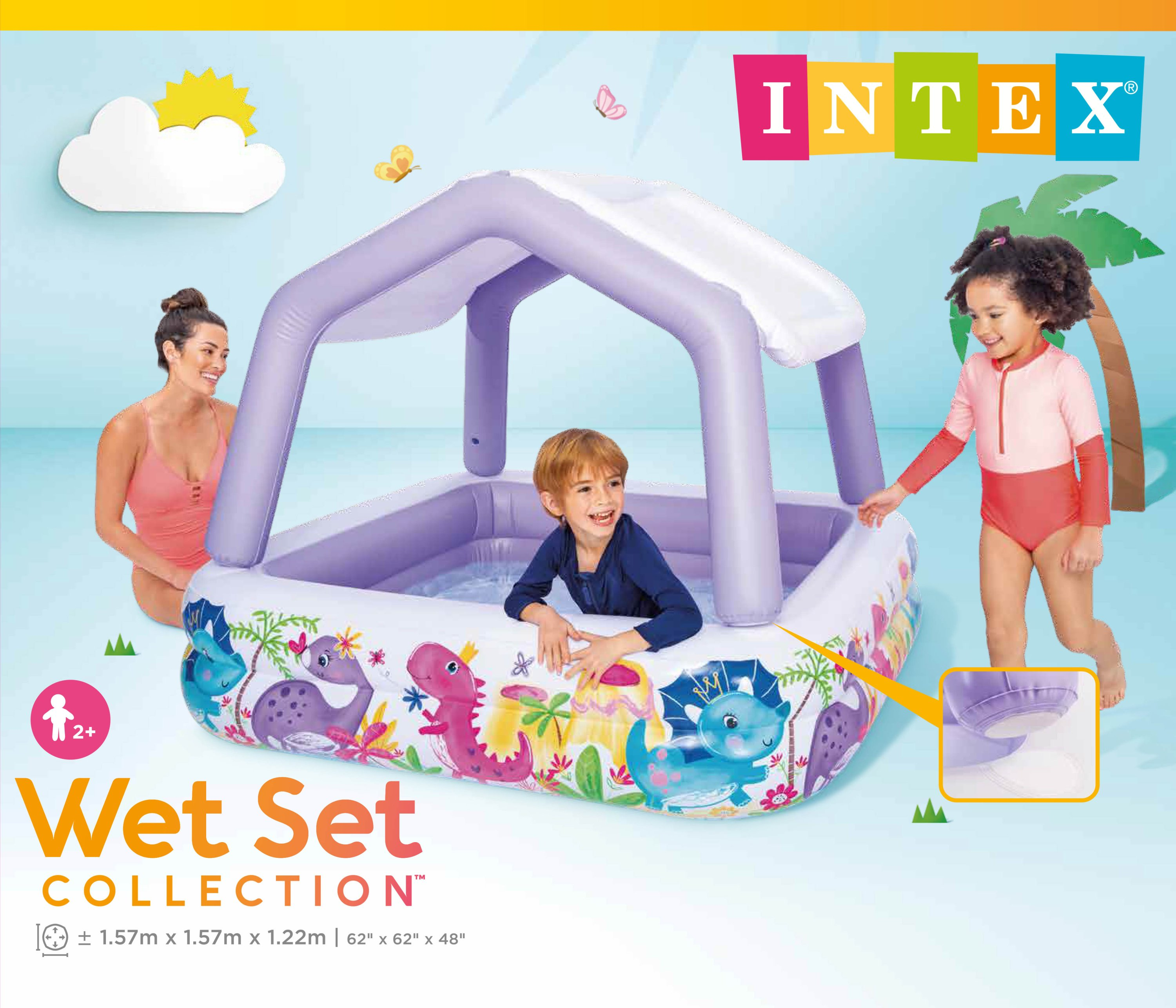 Kinder spielen in einem aufblasbaren Pool. Der Pool hat ein Verdeck und Dinosaurier-Grafiken.