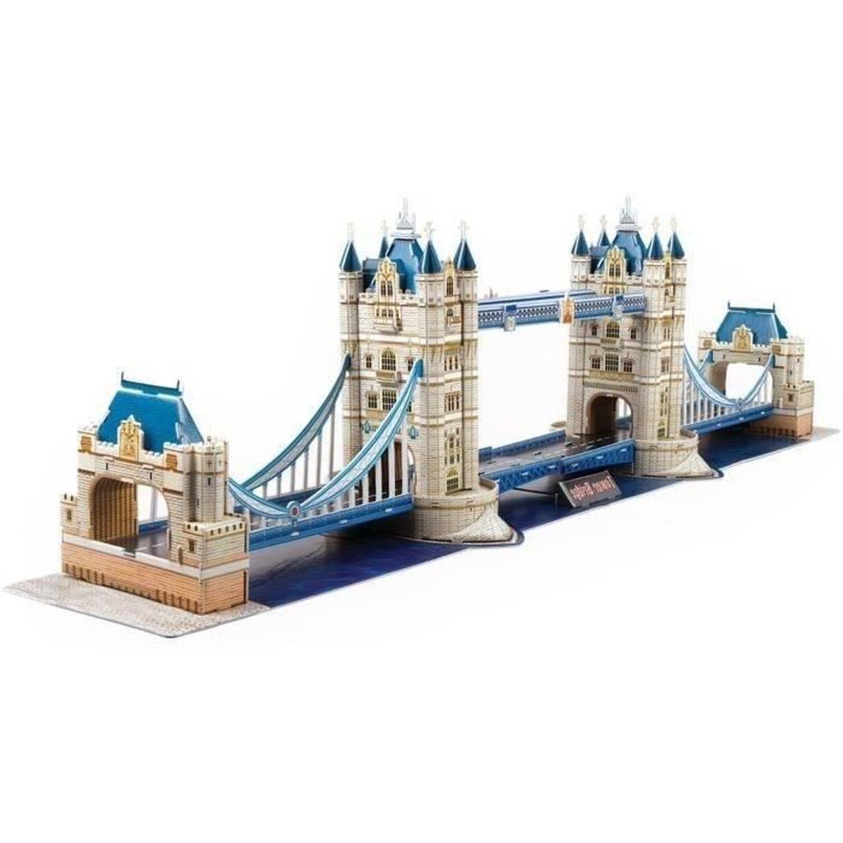 Puzzle 3D completato del Tower Bridge su una superficie blu. Colori bianco, blu e beige presenti.