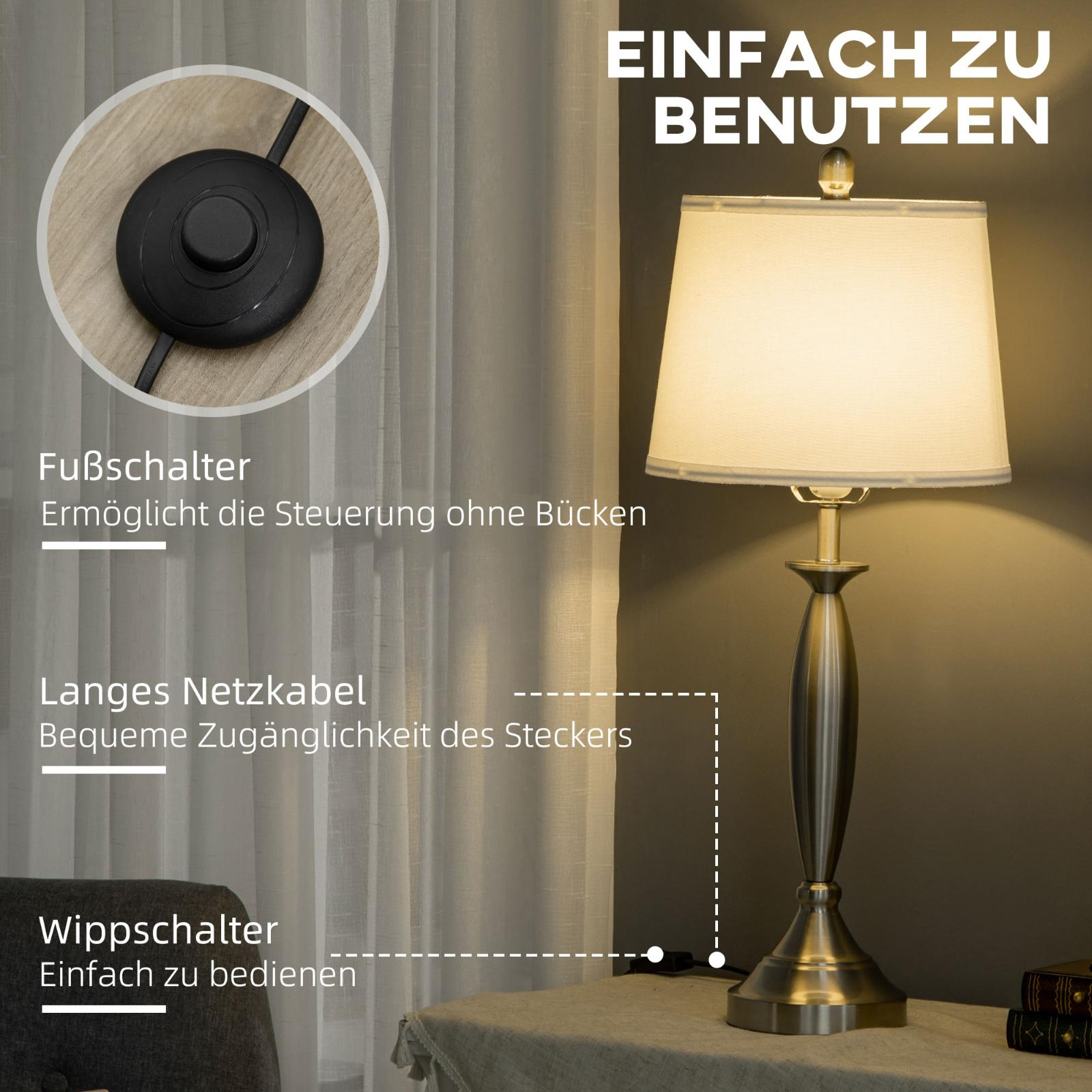 Eine Tischlampe mit Fußschalter, langem Netzkabel und Schalter für einfache Bedienung. Szene in einem Raum.